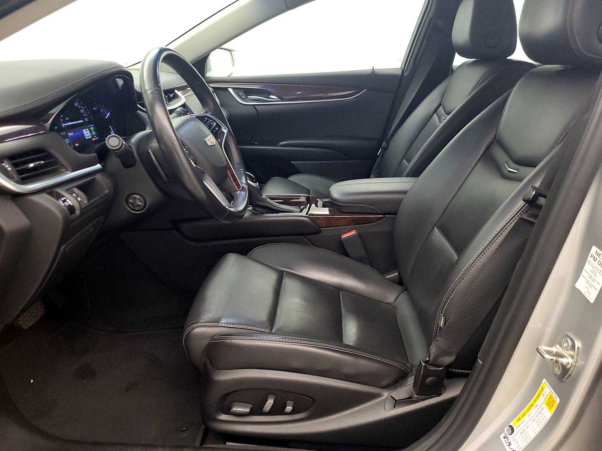 Thumbnail: 2017 Cadillac XTS - 11