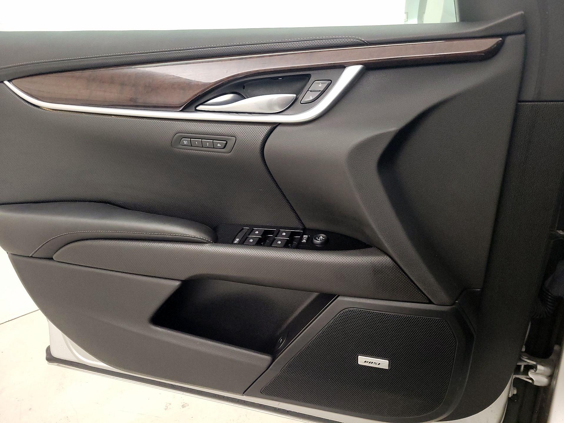 Thumbnail: 2017 Cadillac XTS - 12