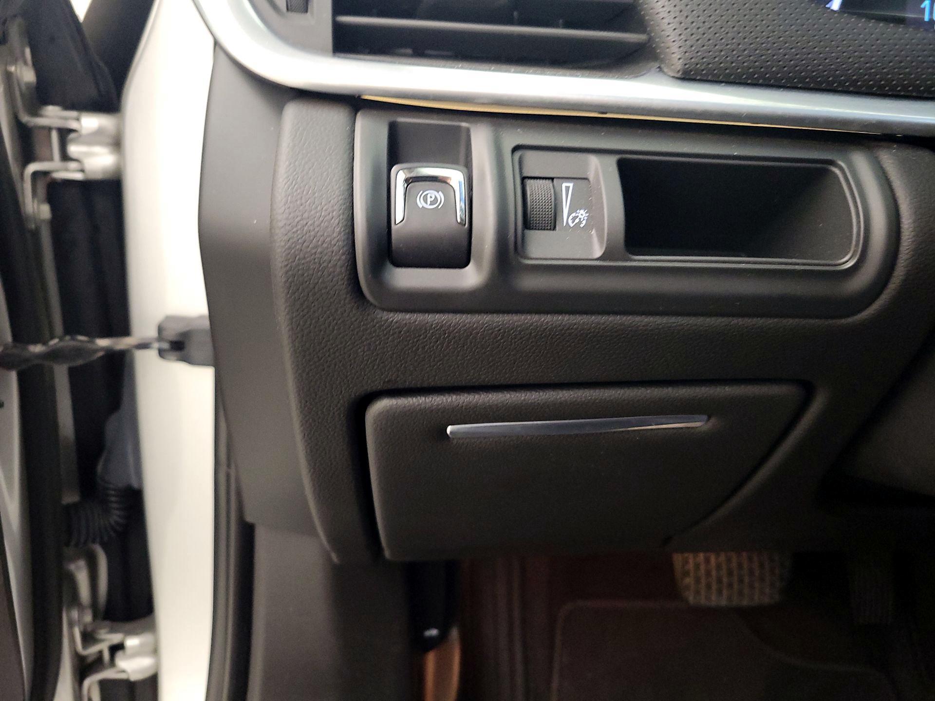 Thumbnail: 2017 Cadillac XTS - 13