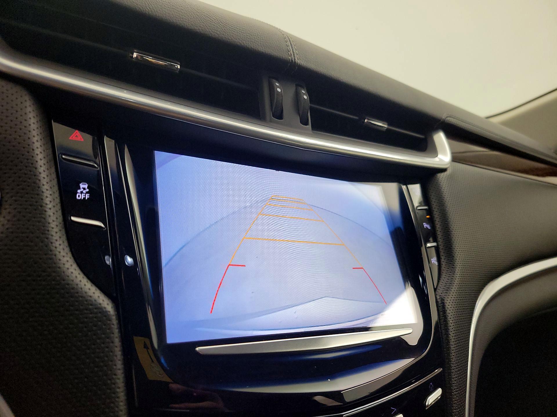 Thumbnail: 2017 Cadillac XTS - 14