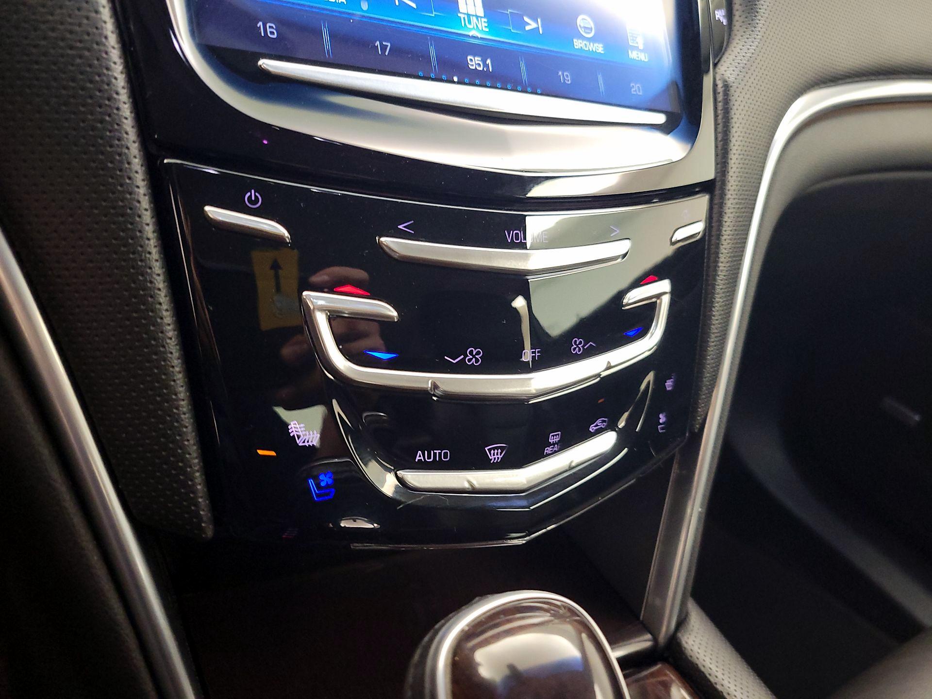 Thumbnail: 2017 Cadillac XTS - 16