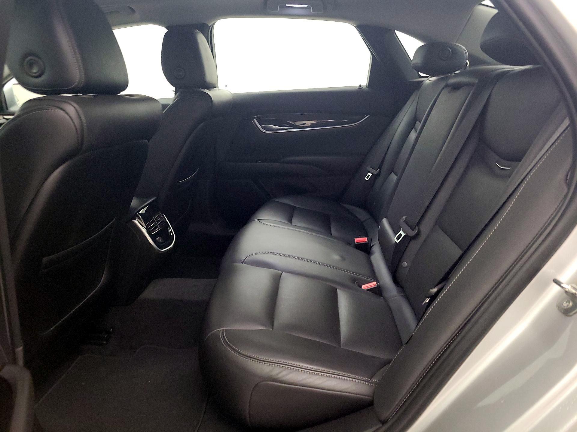 Thumbnail: 2017 Cadillac XTS - 19