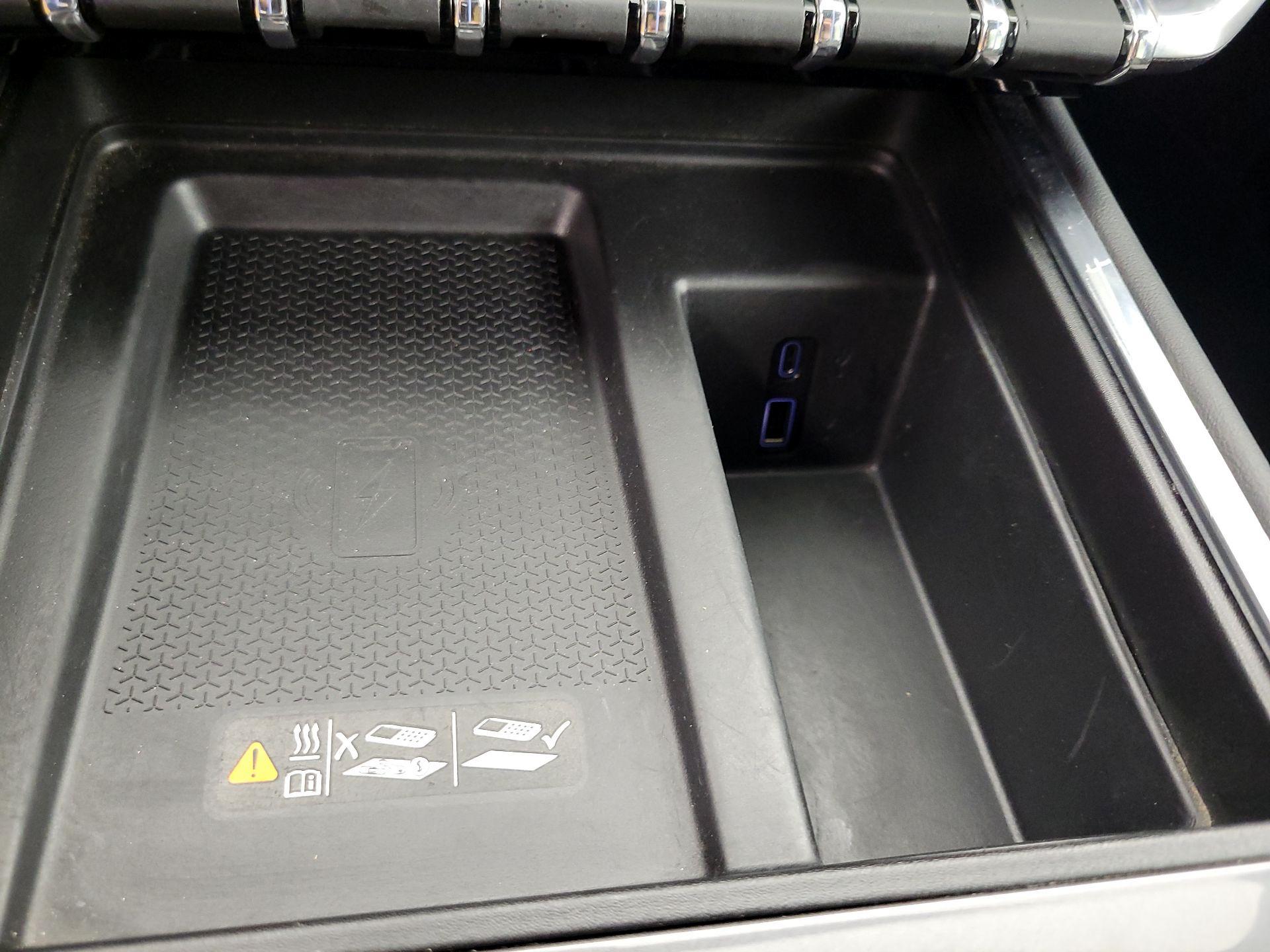 Thumbnail: 2025 GMC Acadia - 19