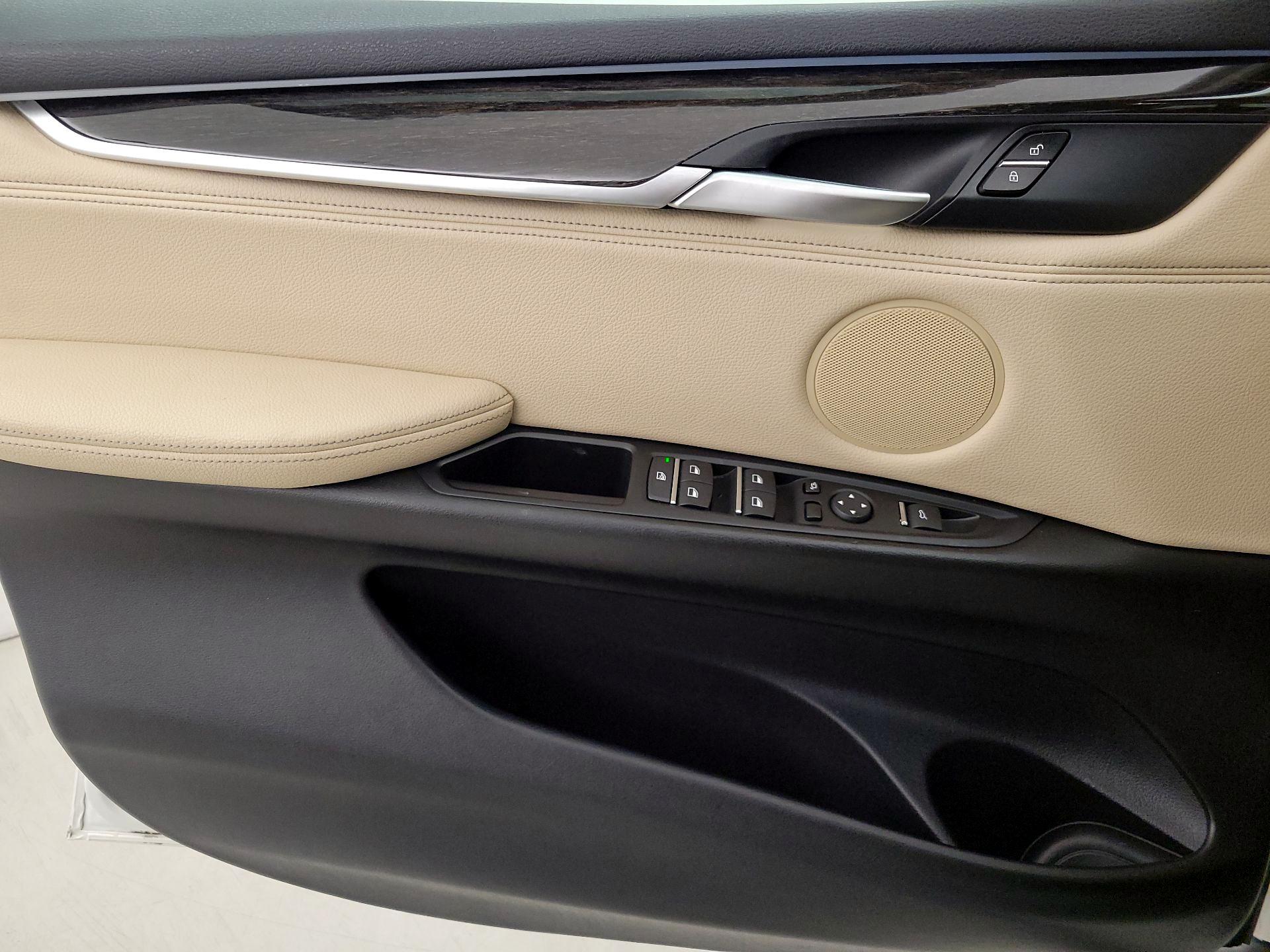 Thumbnail: 2018 BMW X5 - 12