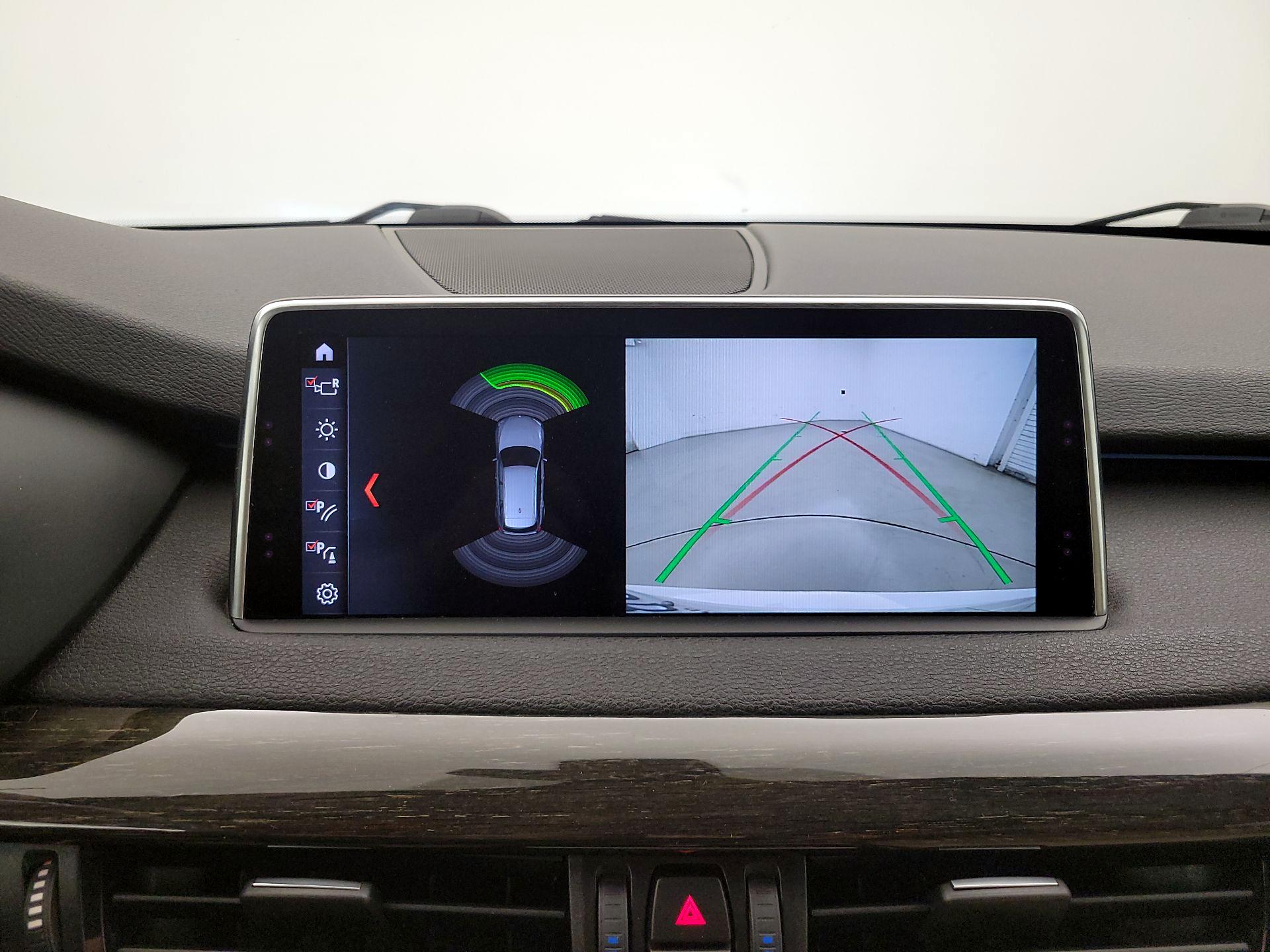 Thumbnail: 2018 BMW X5 - 15