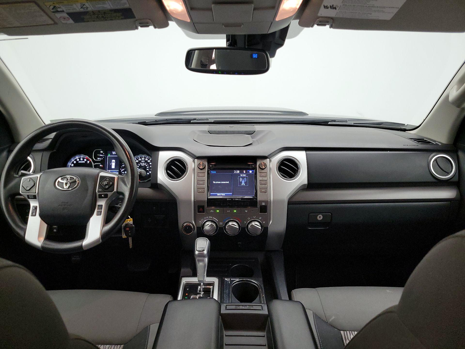 Thumbnail: 2018 Toyota Tundra - 9