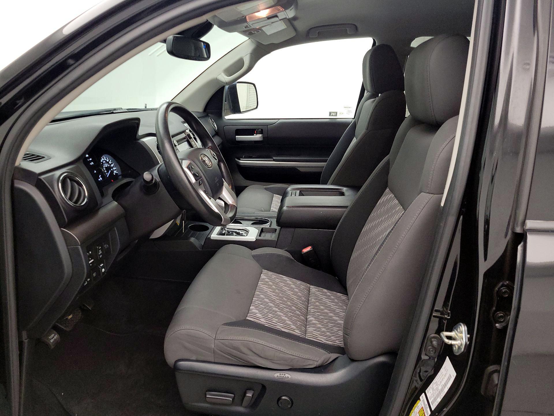 Thumbnail: 2018 Toyota Tundra - 11