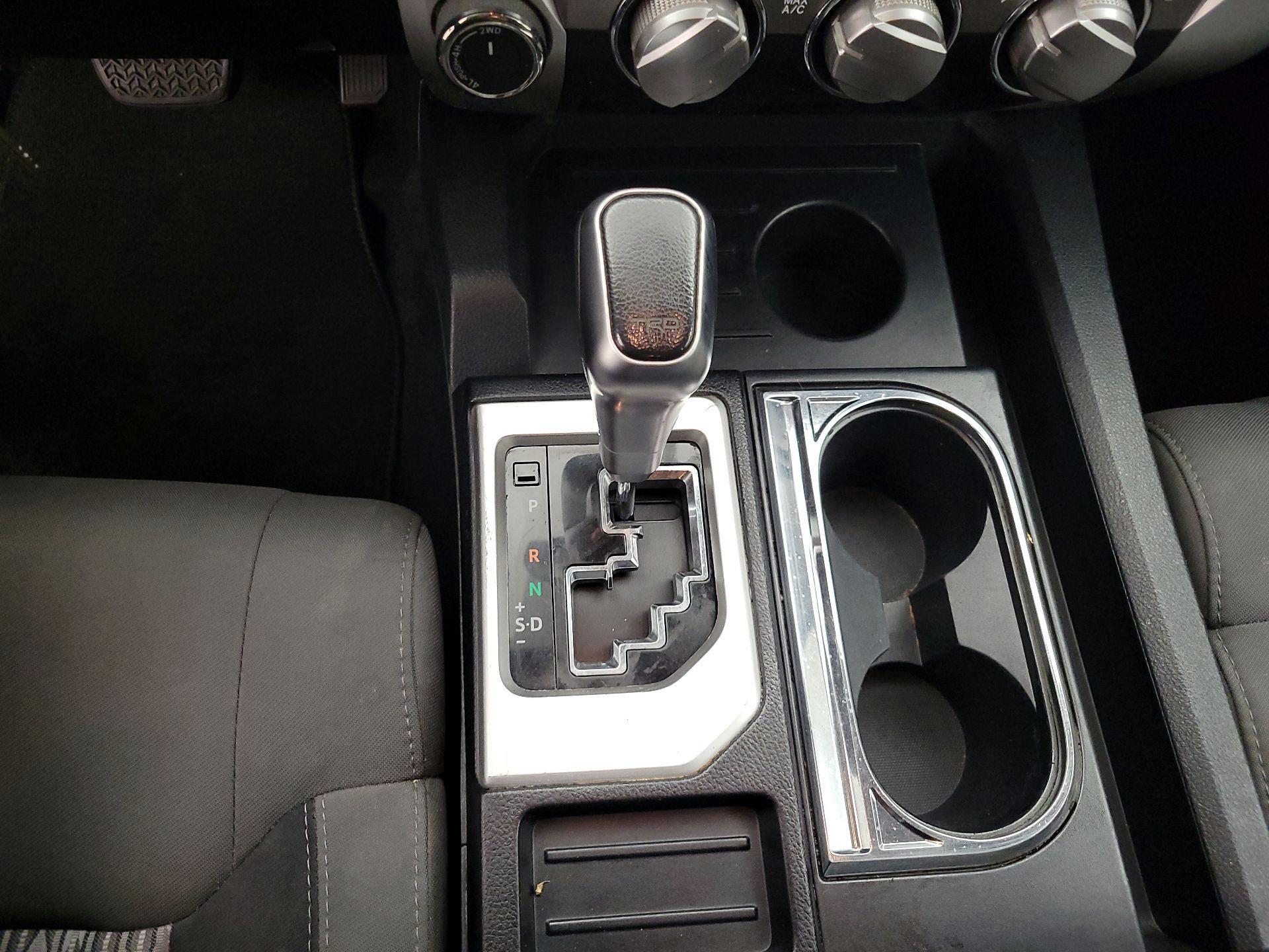 Thumbnail: 2018 Toyota Tundra - 17