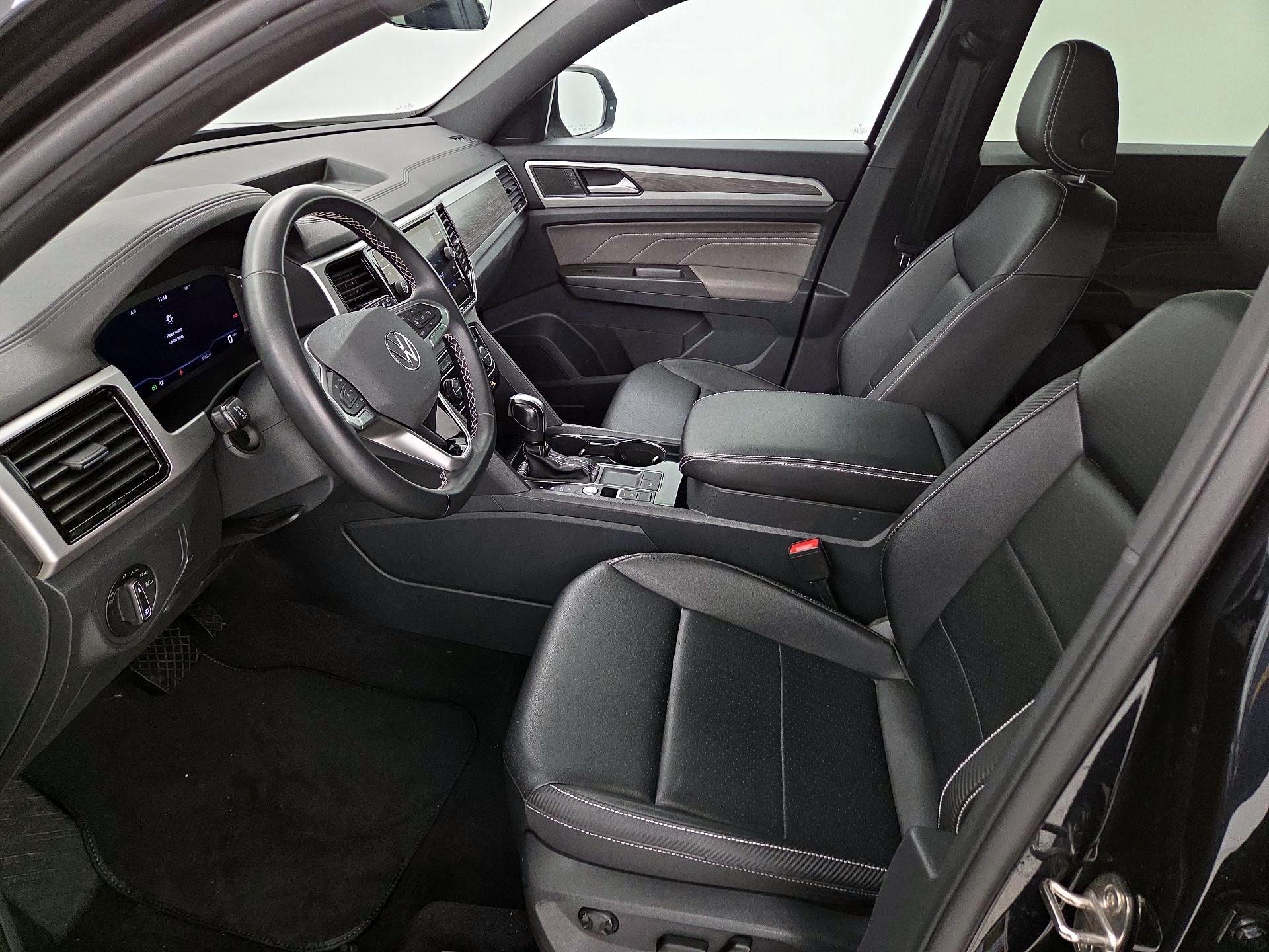 Thumbnail: 2022 Volkswagen Atlas - 11