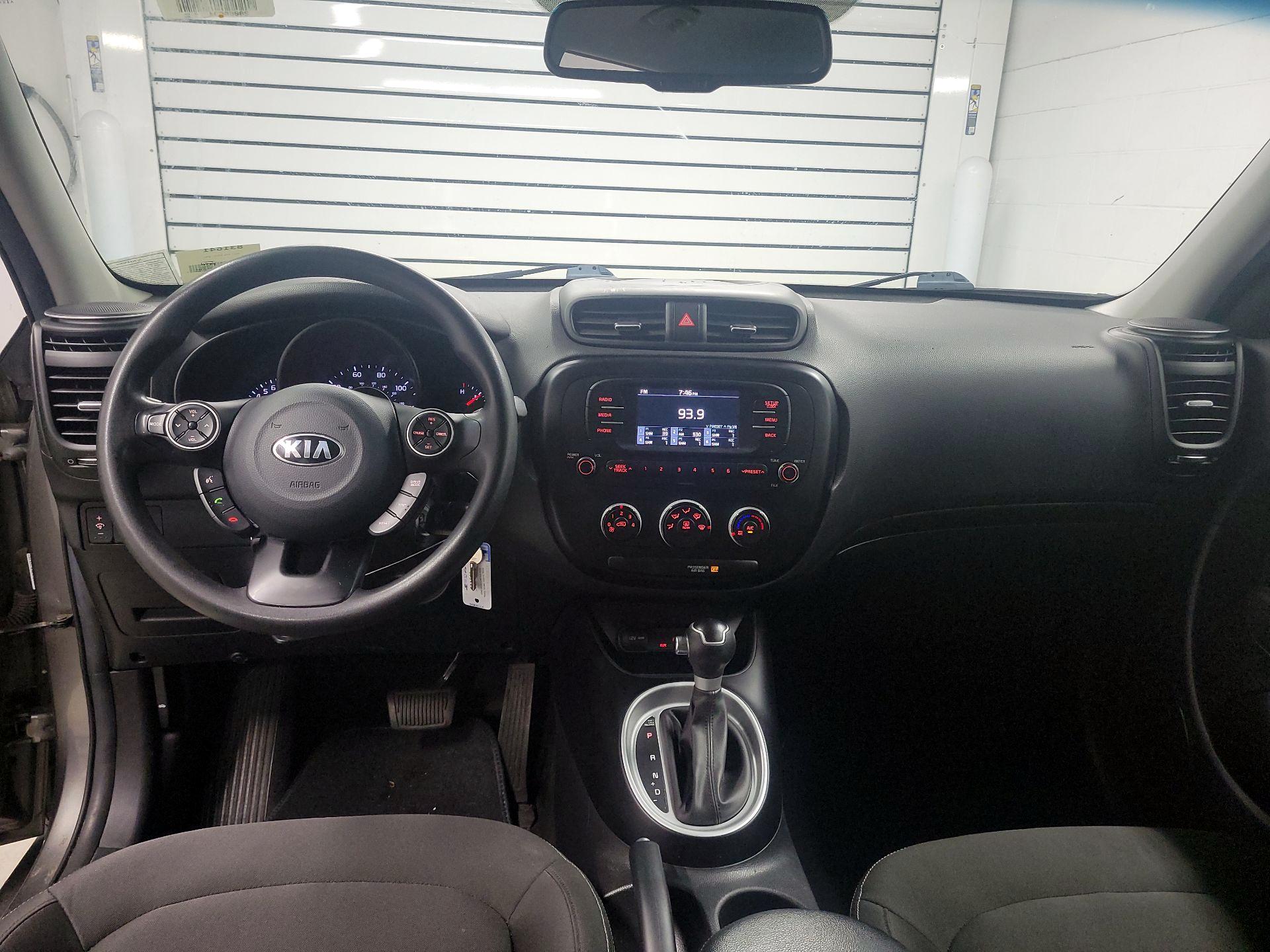 Thumbnail: 2017 Kia Soul - 9