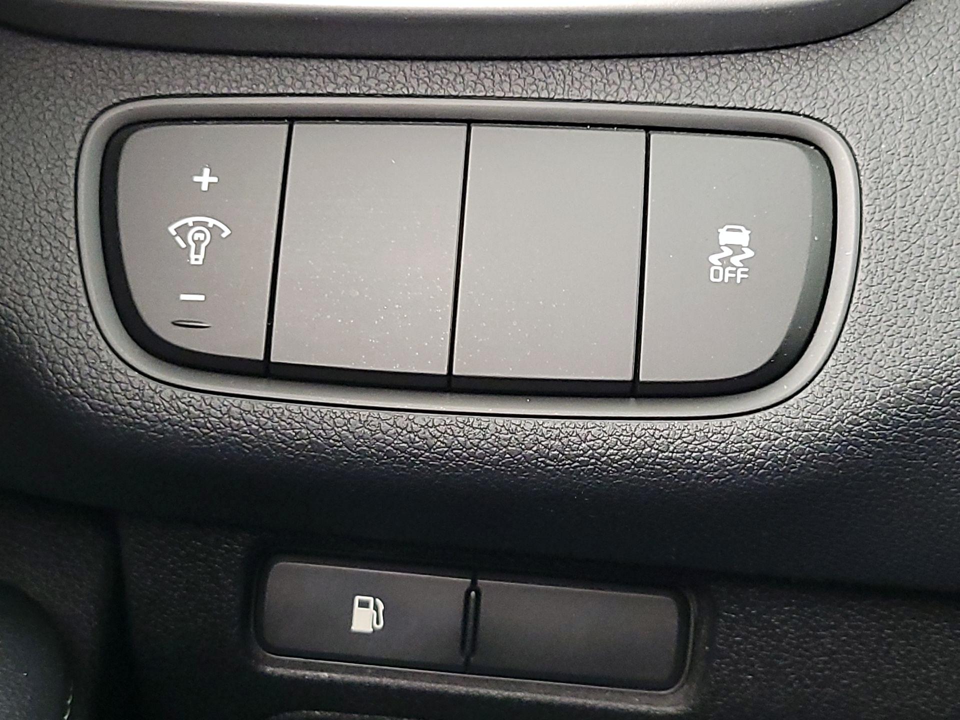 Thumbnail: 2019 Kia Sorento - 13