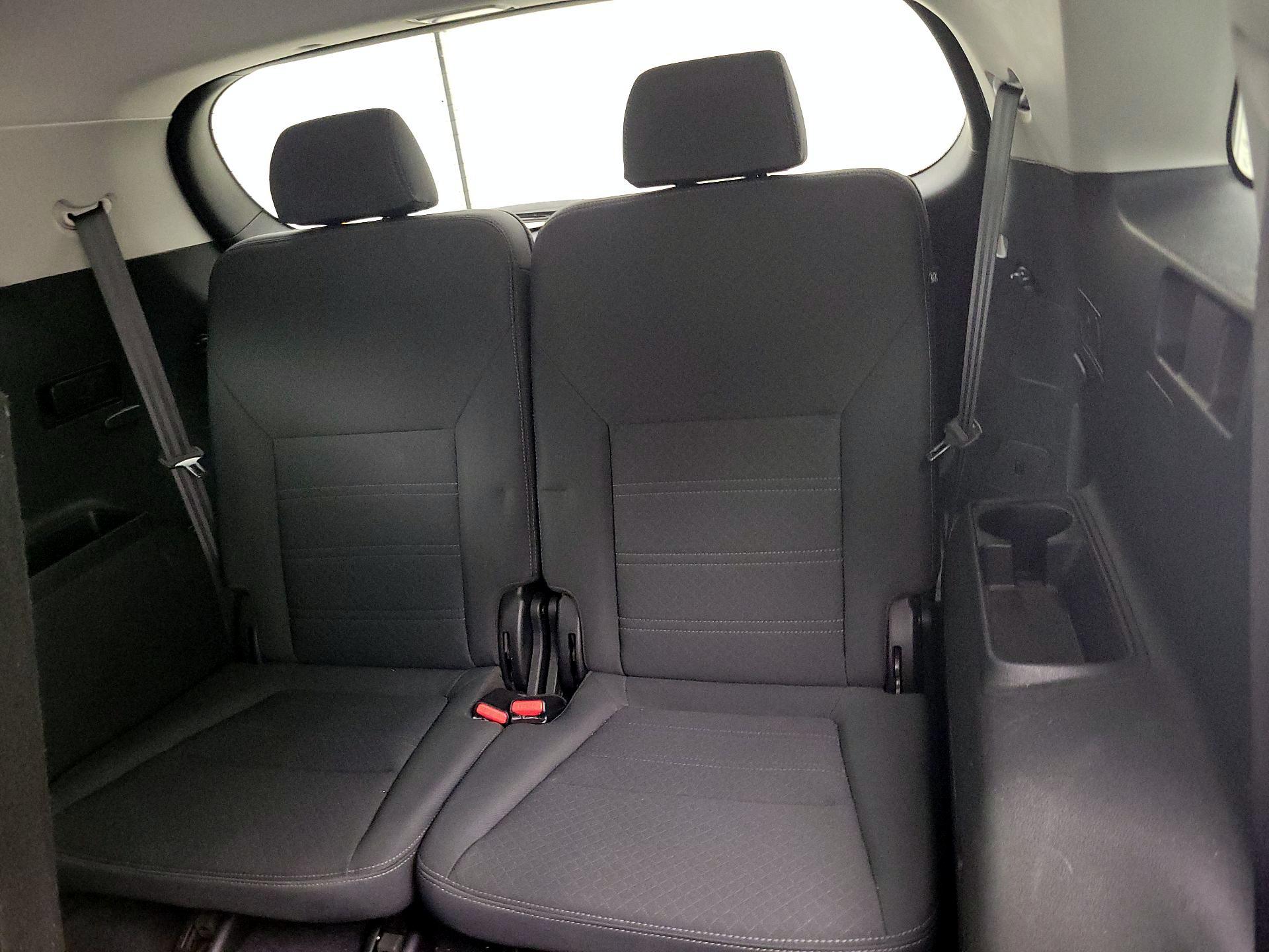 Thumbnail: 2019 Kia Sorento - 20