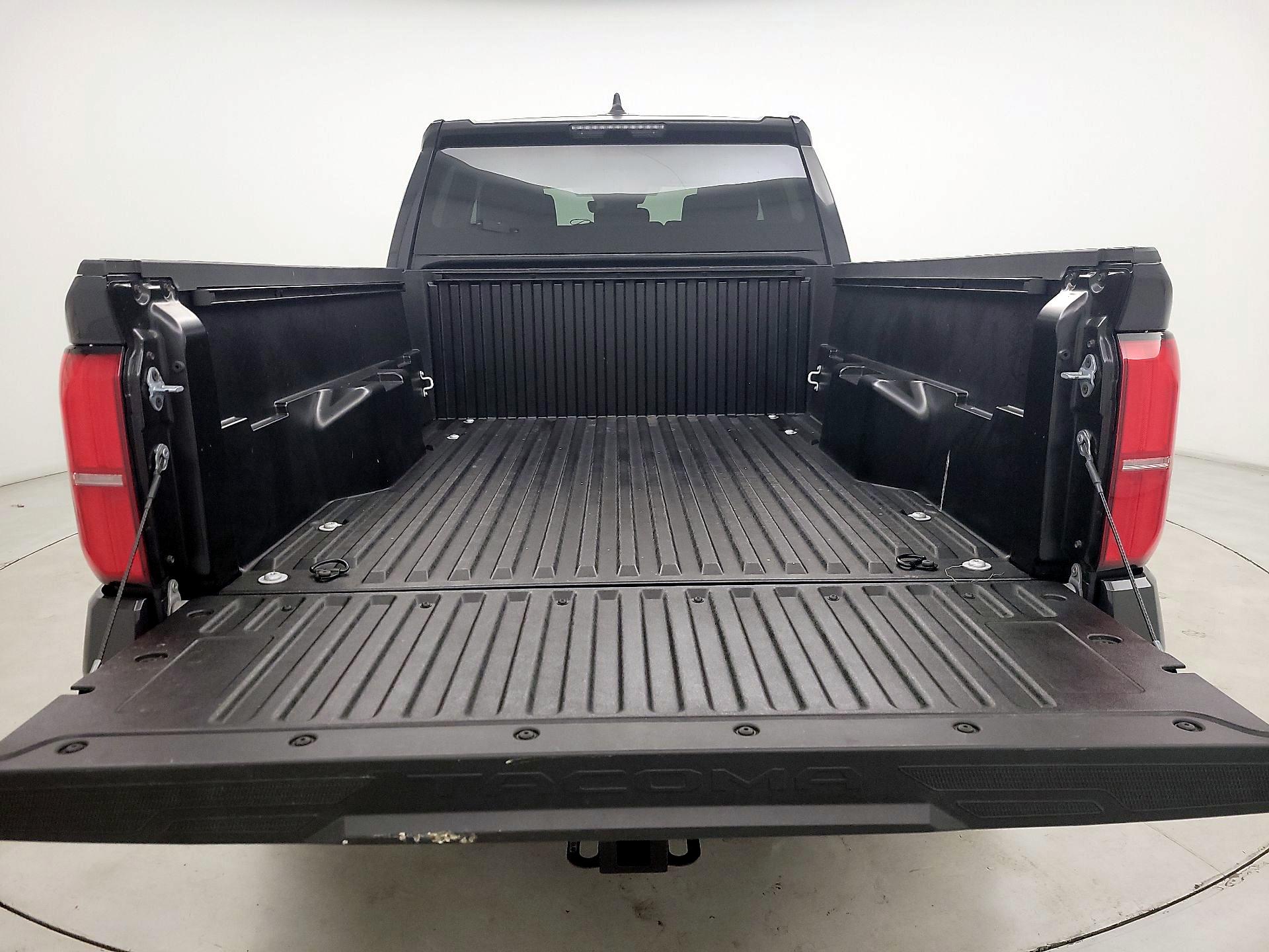 Thumbnail: 2024 Toyota Tacoma - 20