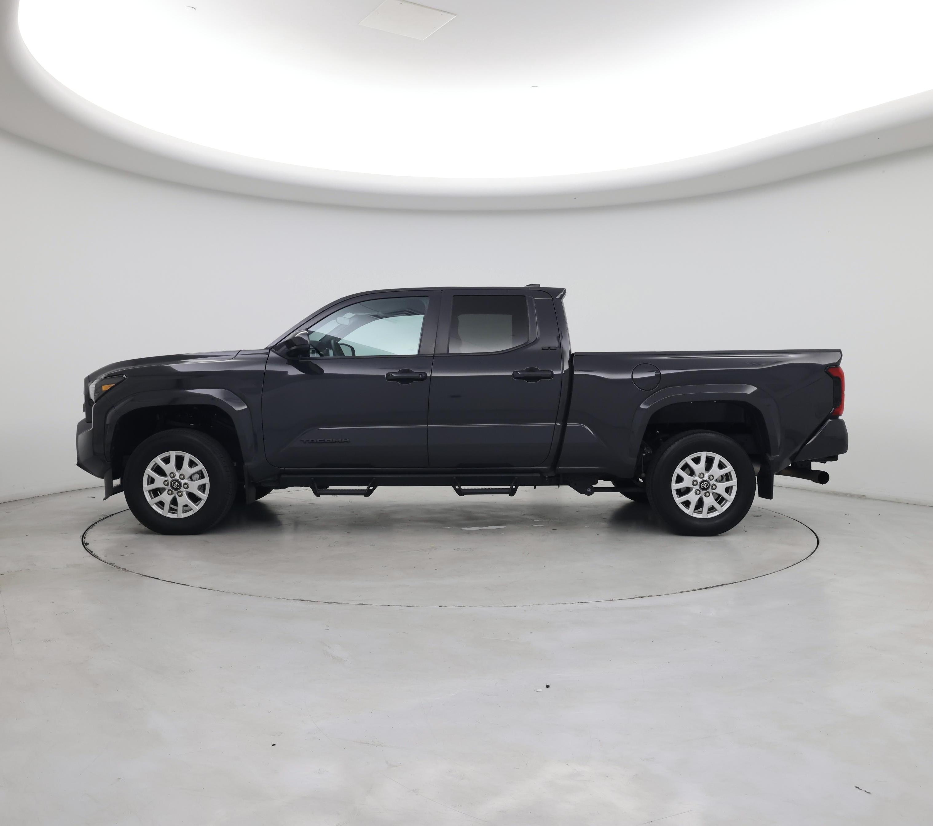 Thumbnail: 2024 Toyota Tacoma - 3