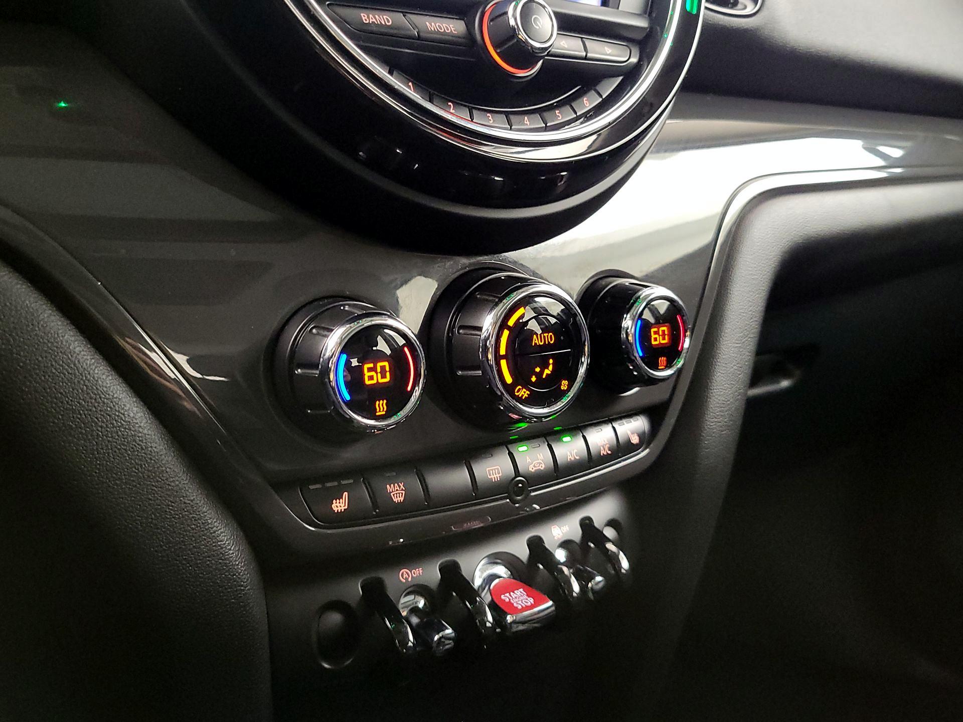 Thumbnail: 2020 MINI Cooper Countryman - 16