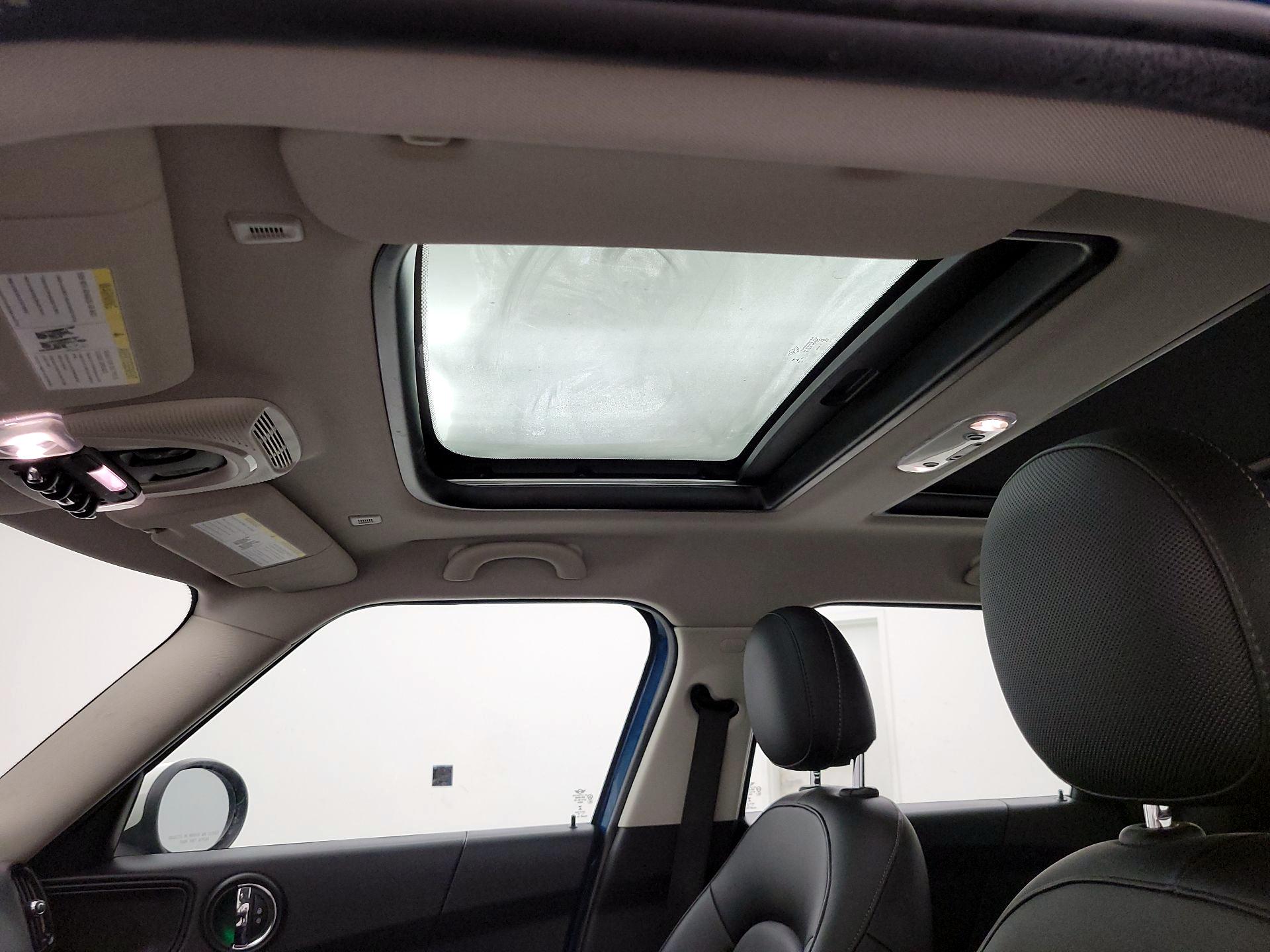 Thumbnail: 2020 MINI Cooper Countryman - 19