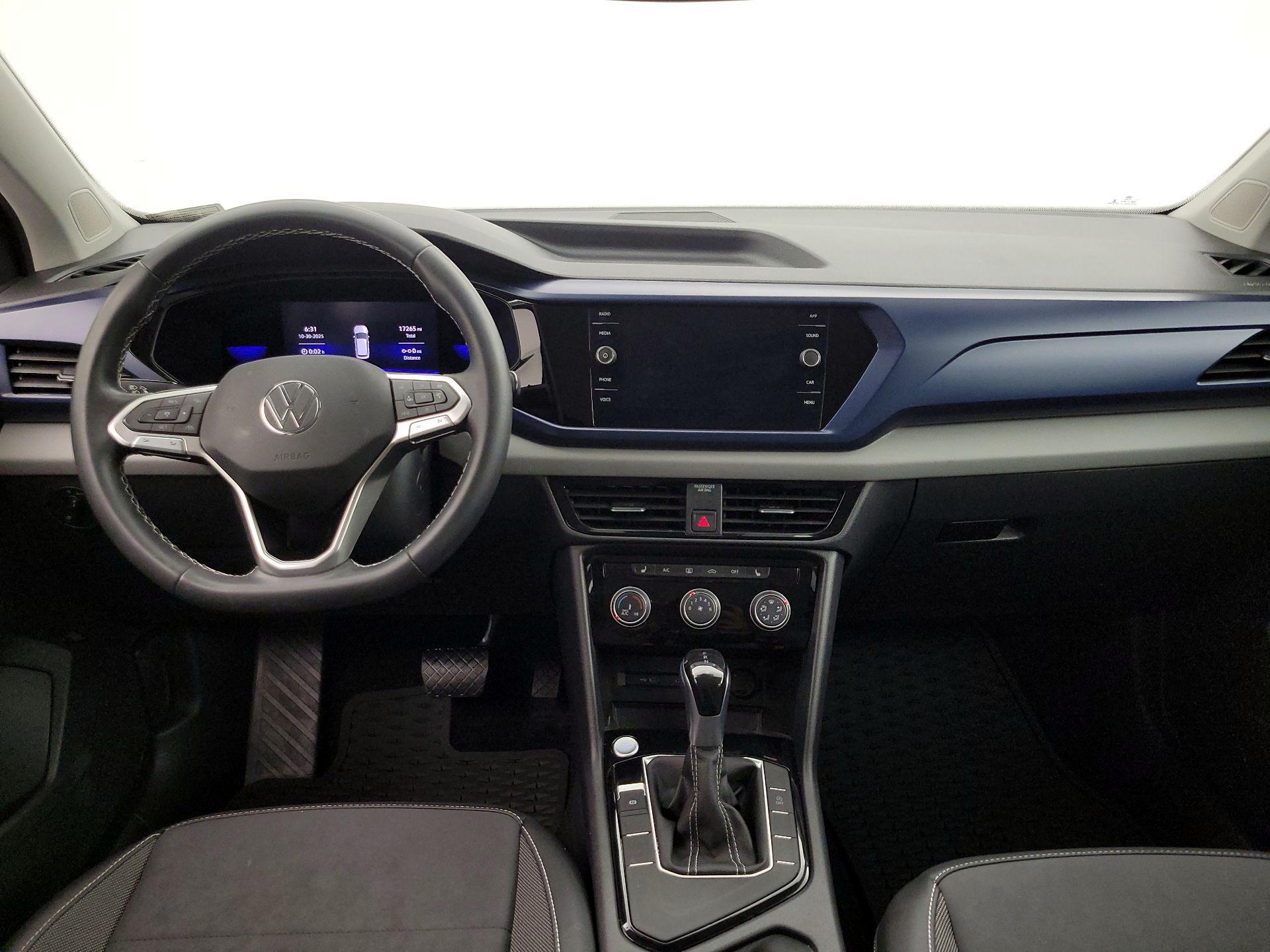 Thumbnail: 2023 Volkswagen Taos - 9