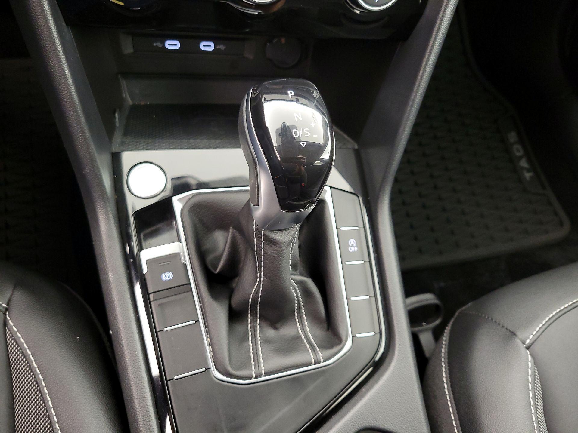 Thumbnail: 2023 Volkswagen Taos - 17