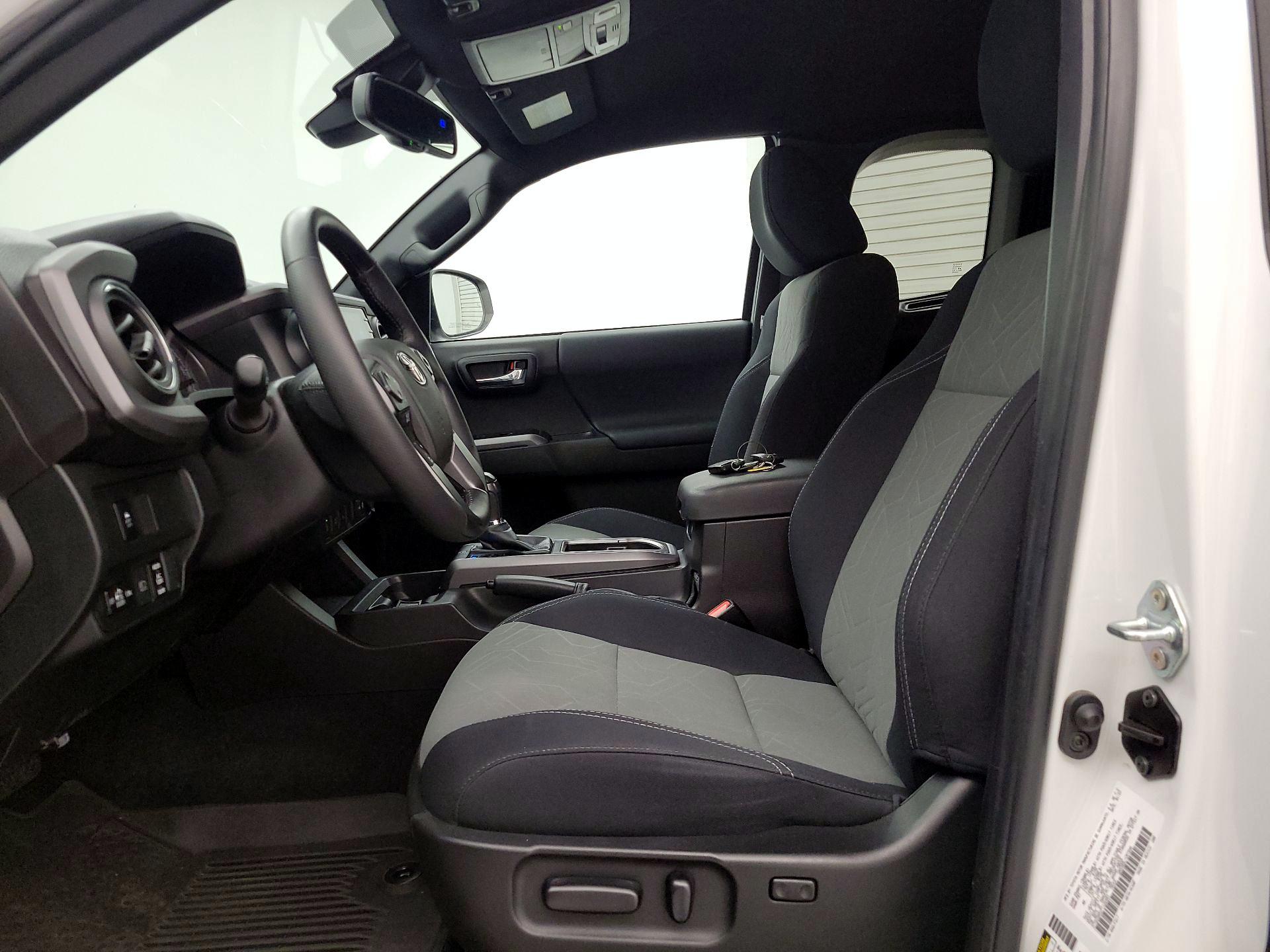 Thumbnail: 2023 Toyota Tacoma - 11