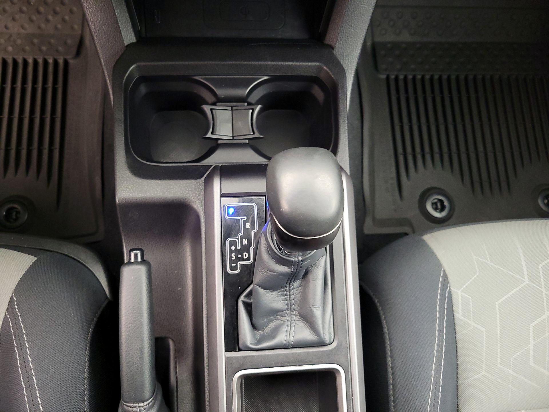 Thumbnail: 2023 Toyota Tacoma - 17