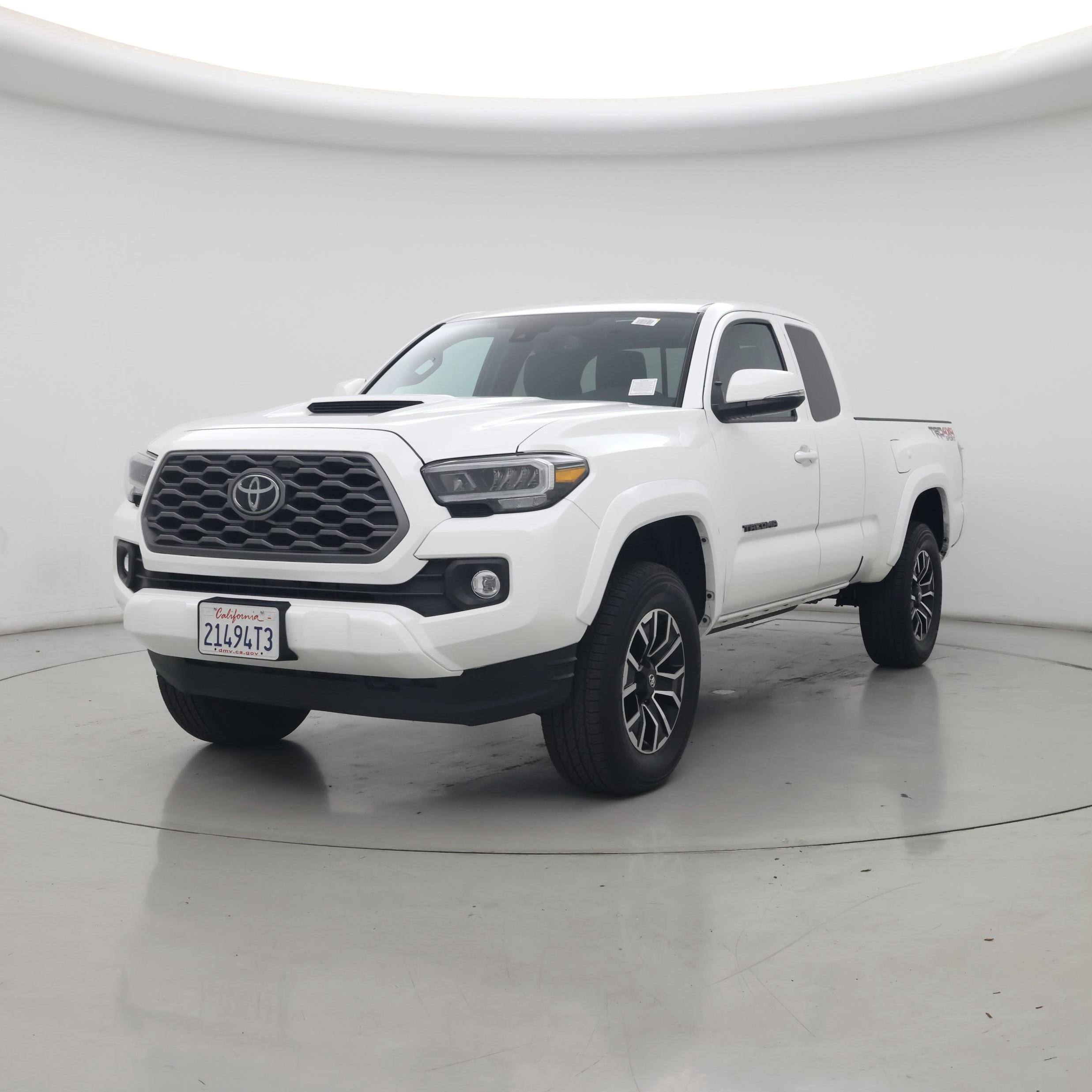 Thumbnail: 2023 Toyota Tacoma - 4