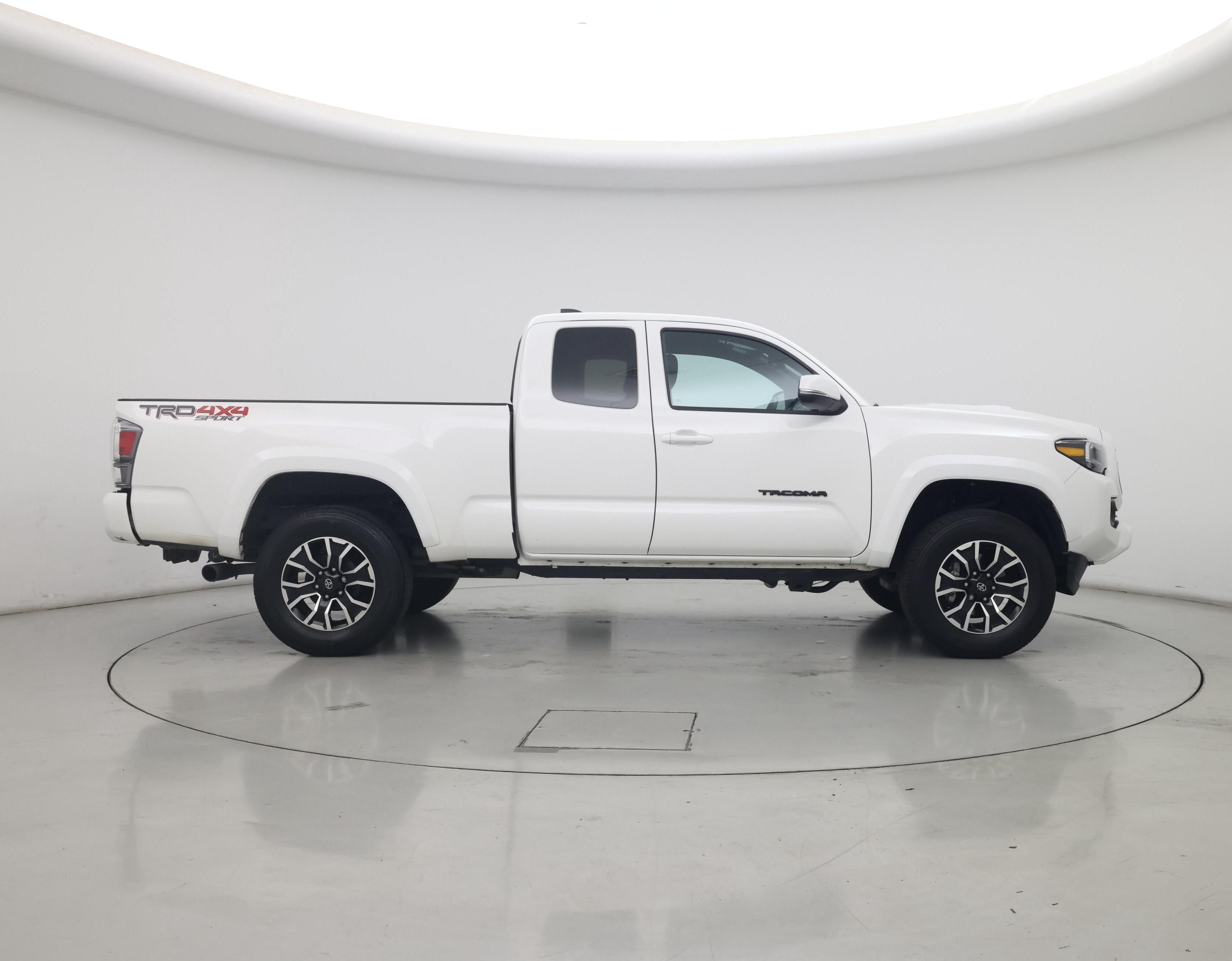 Thumbnail: 2023 Toyota Tacoma - 7