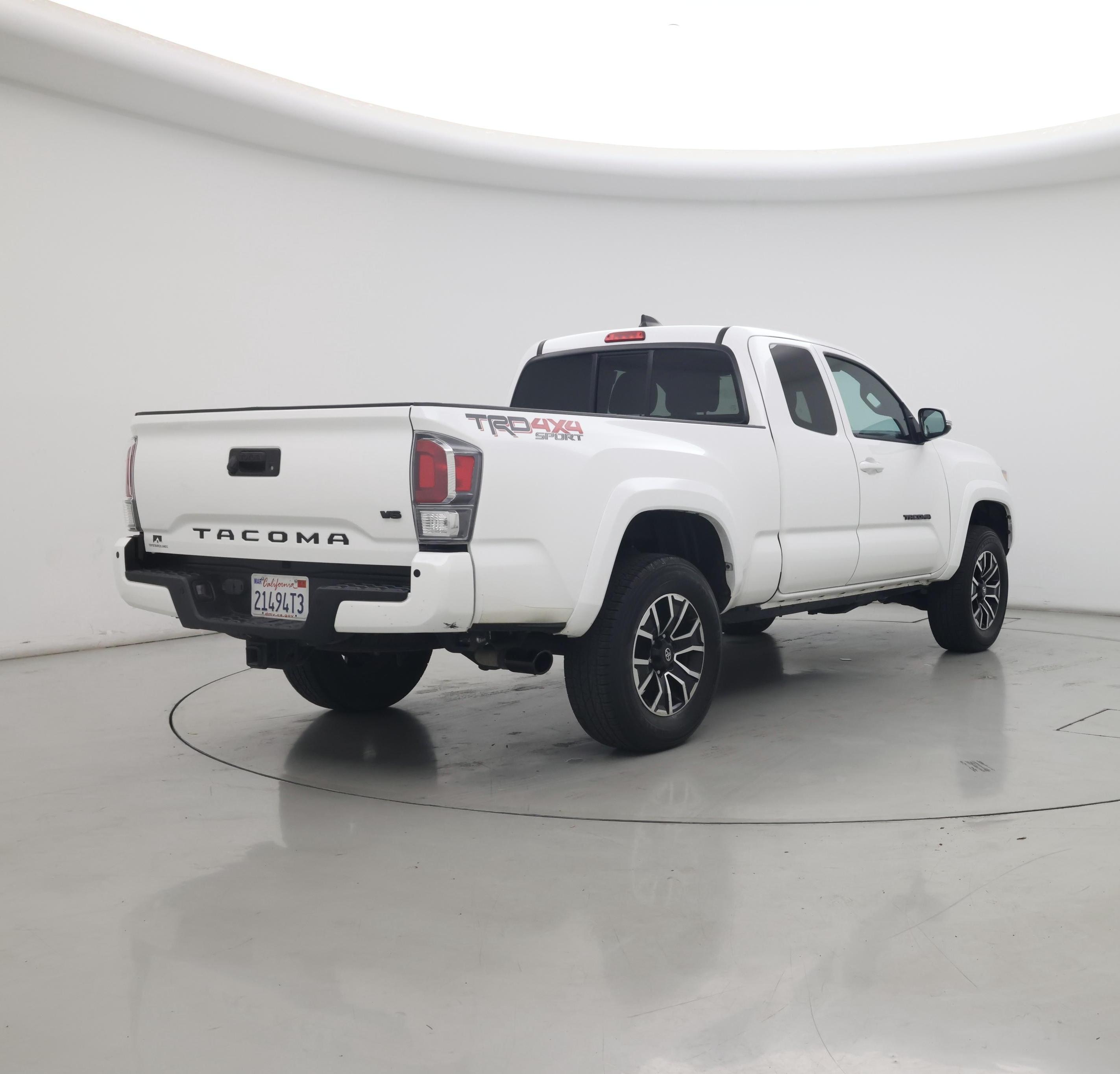 Thumbnail: 2023 Toyota Tacoma - 8