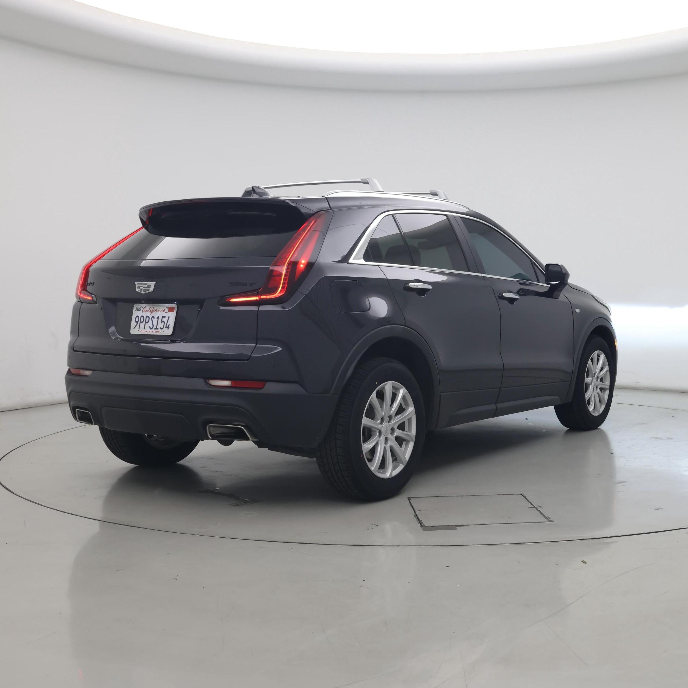 Thumbnail: 2022 Cadillac XT4 - 8