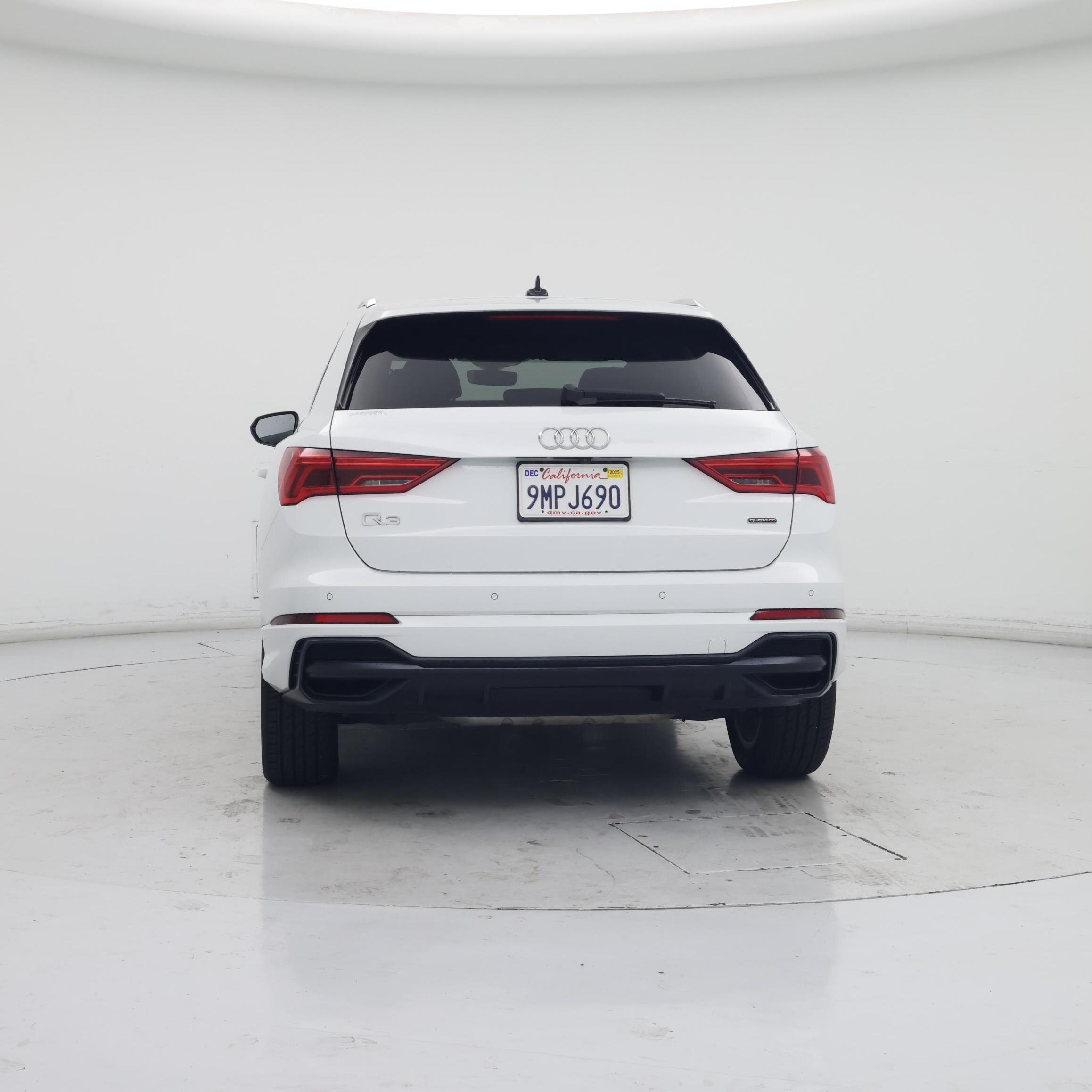 Thumbnail: 2020 Audi Q3 - 6