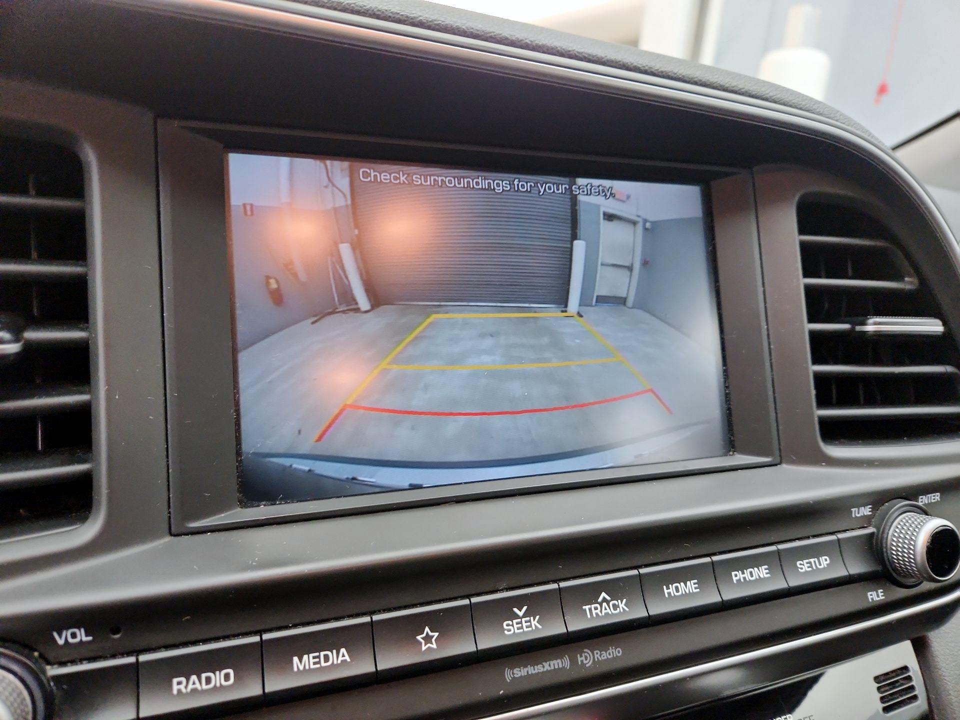 Thumbnail: 2020 Hyundai Elantra - 14