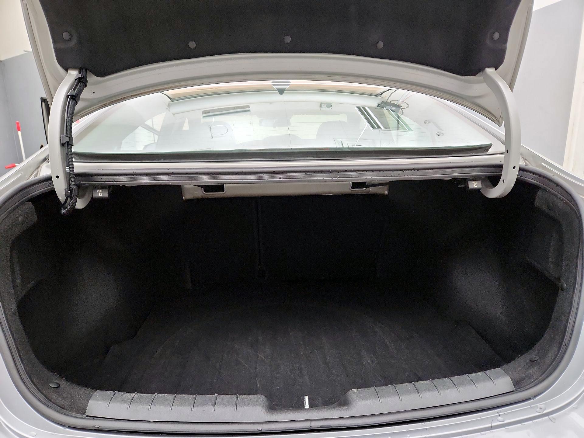 Thumbnail: 2020 Hyundai Elantra - 20