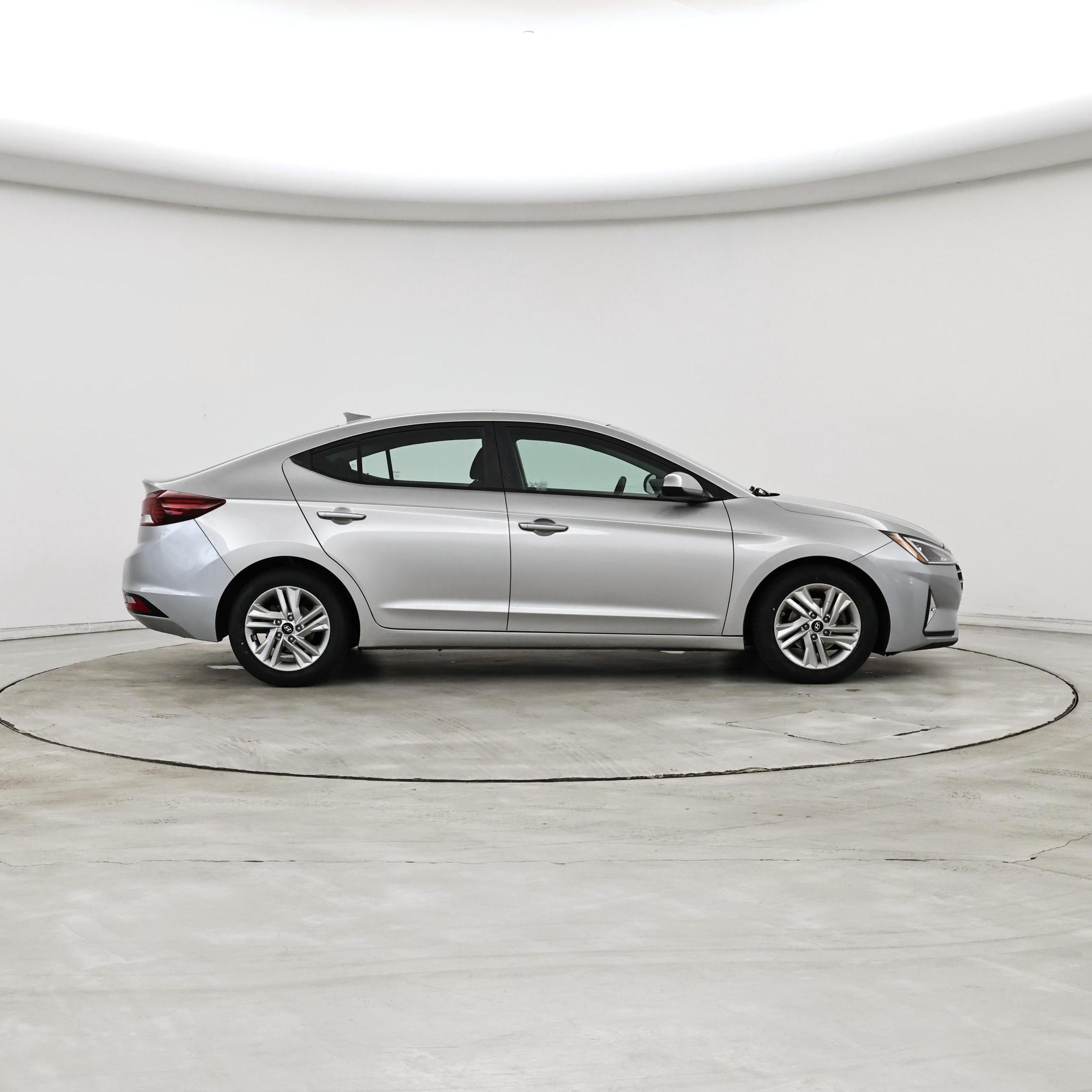 Thumbnail: 2020 Hyundai Elantra - 7