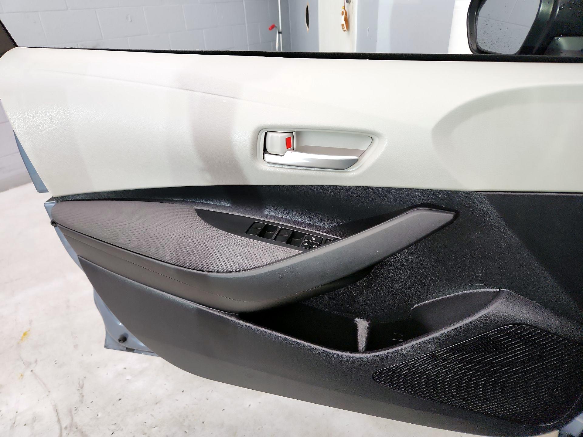 Thumbnail: 2020 Toyota Corolla - 12