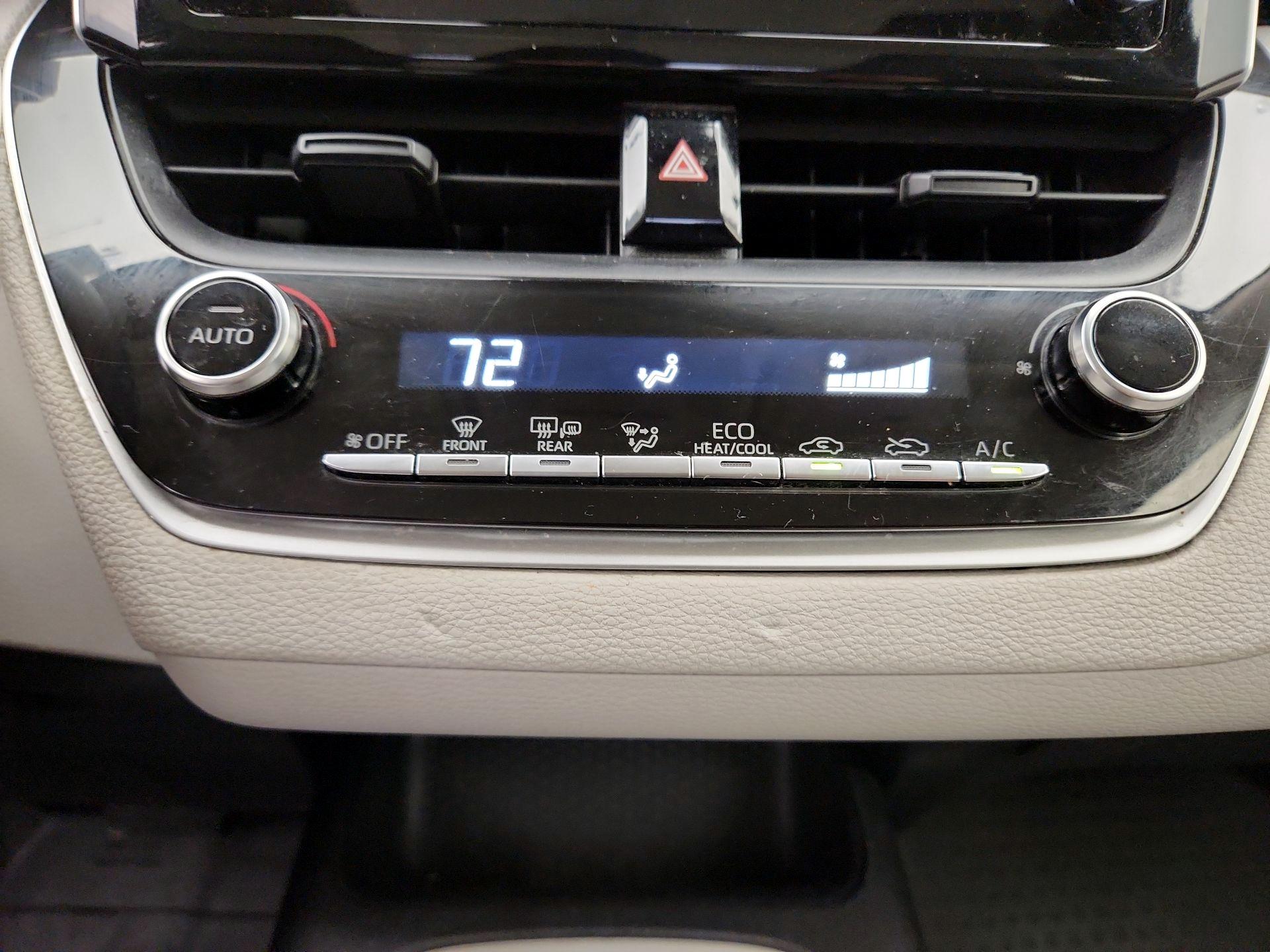 Thumbnail: 2020 Toyota Corolla - 16