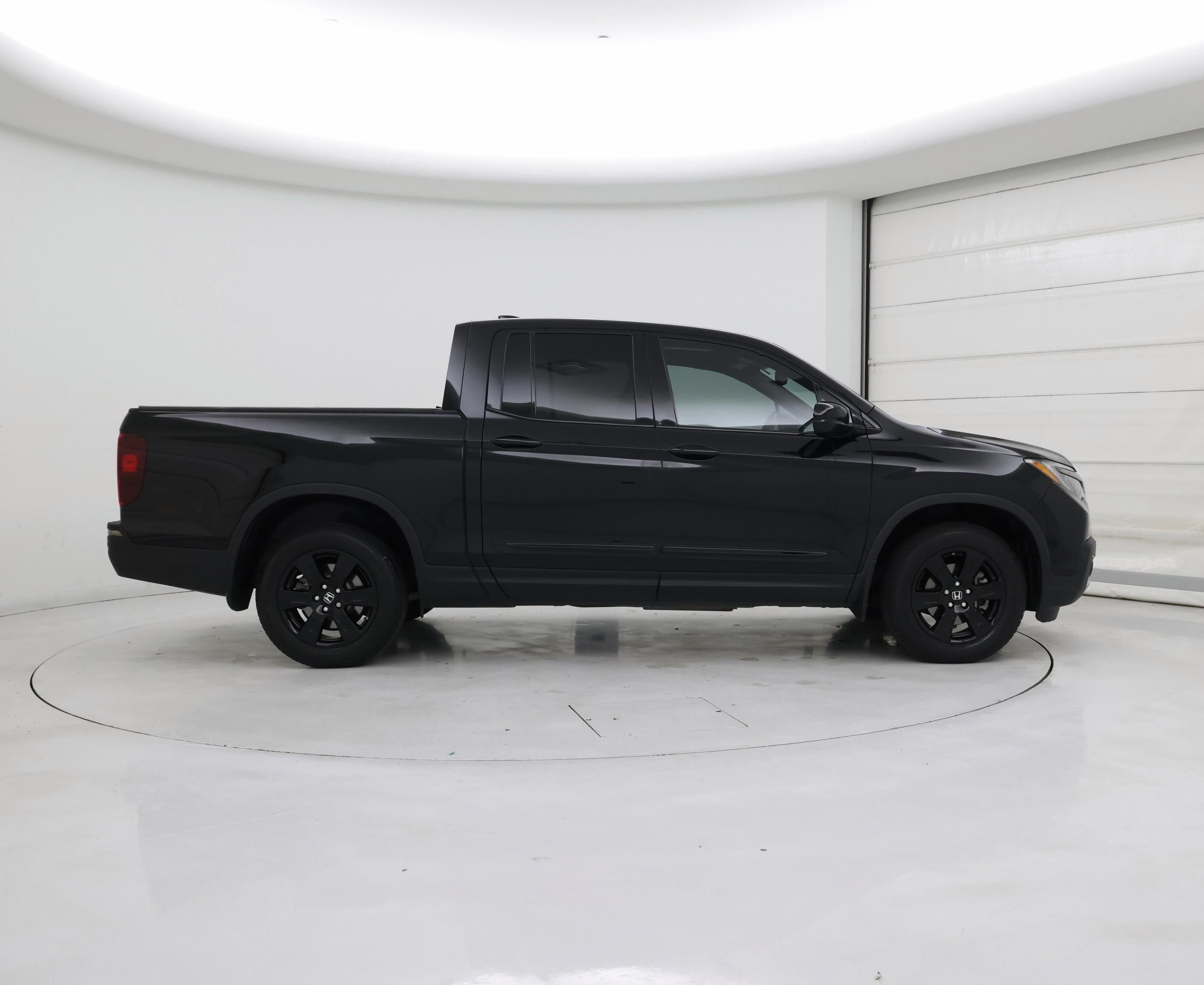 Thumbnail: 2017 Honda Ridgeline - 7