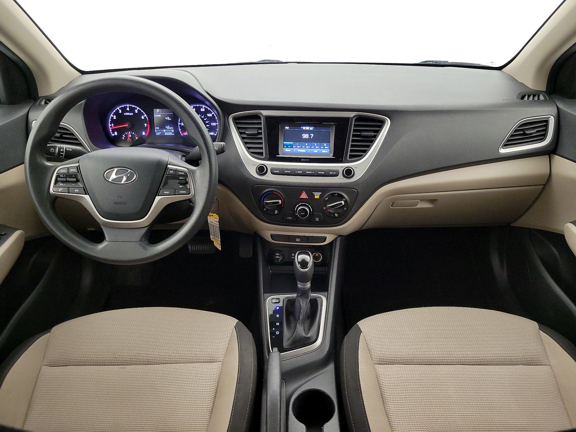 Thumbnail: 2021 Hyundai Accent - 9