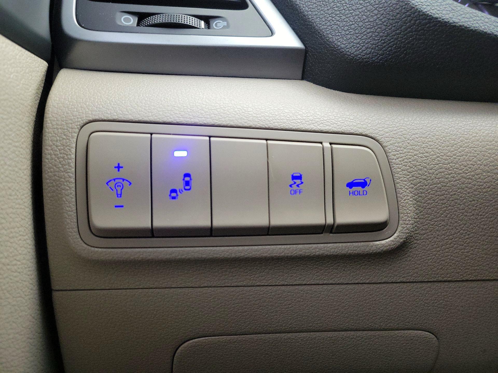 Thumbnail: 2018 Hyundai Tucson - 13