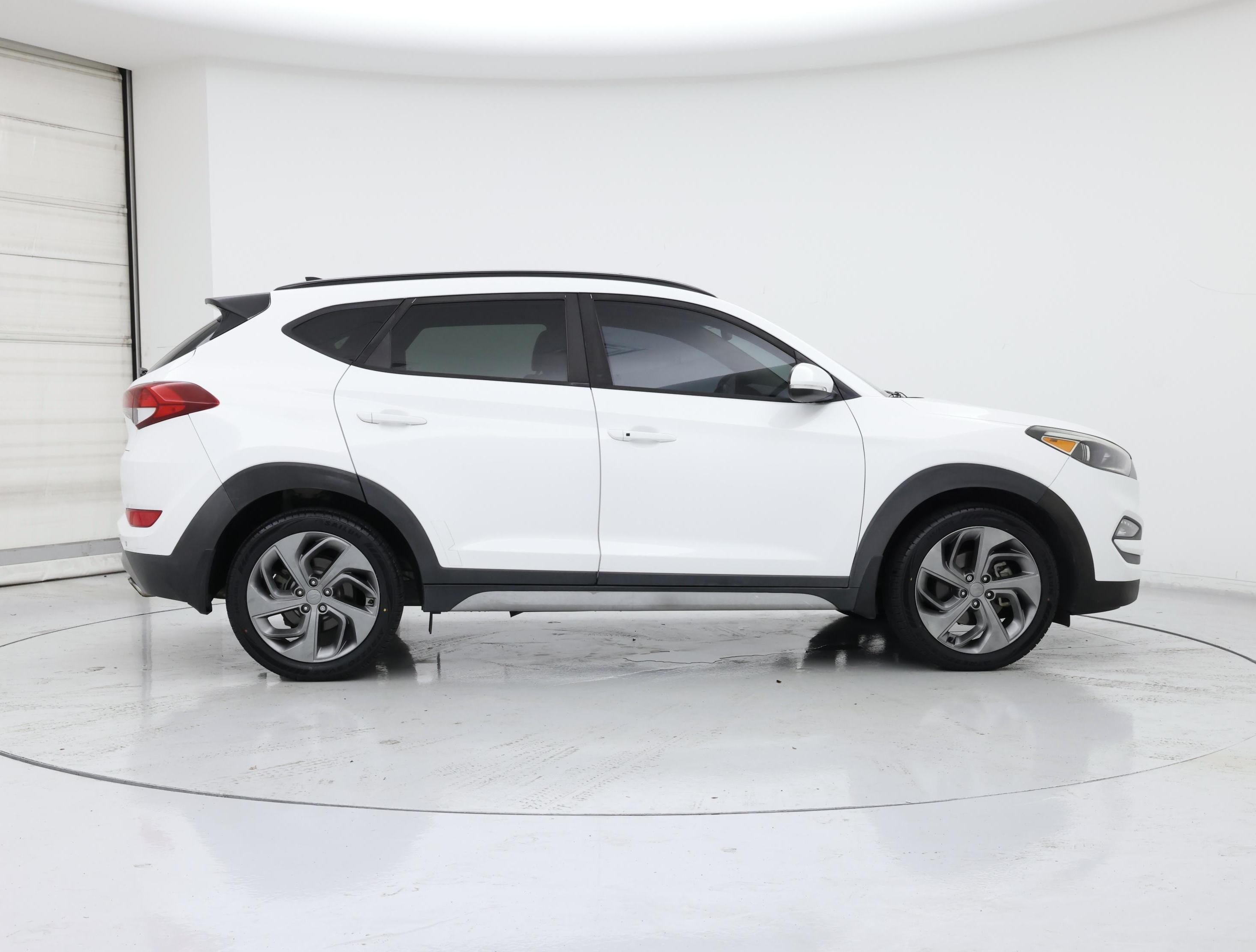 Thumbnail: 2018 Hyundai Tucson - 7