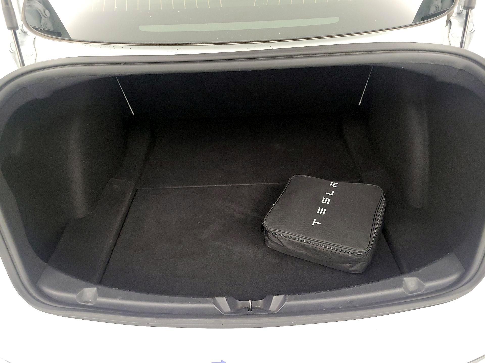 Thumbnail: 2020 Tesla Model 3 - 20