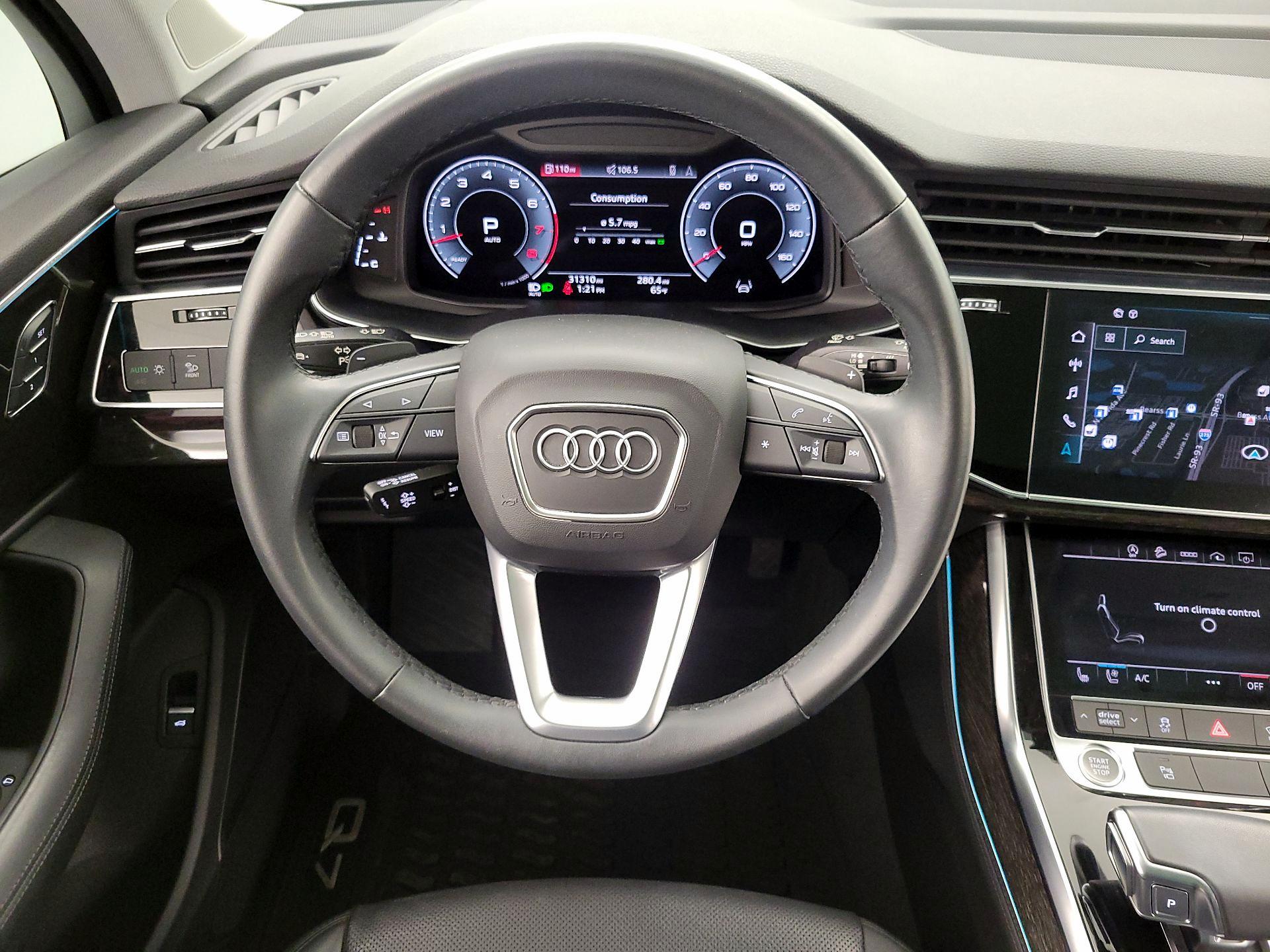 Thumbnail: 2022 Audi Q7 - 10
