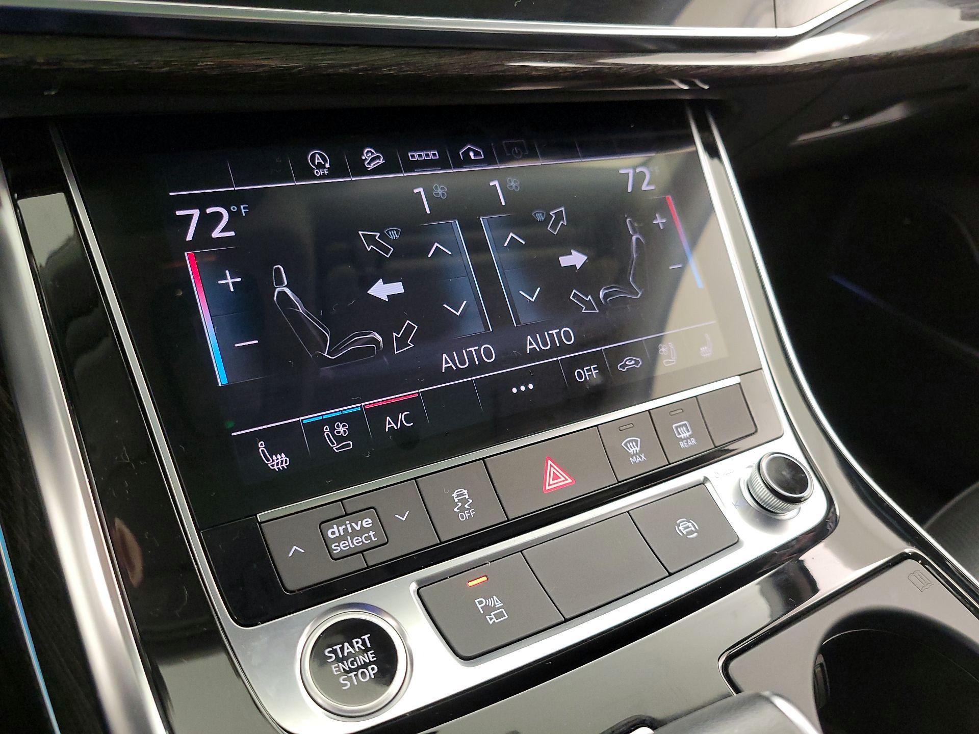 Thumbnail: 2022 Audi Q7 - 17