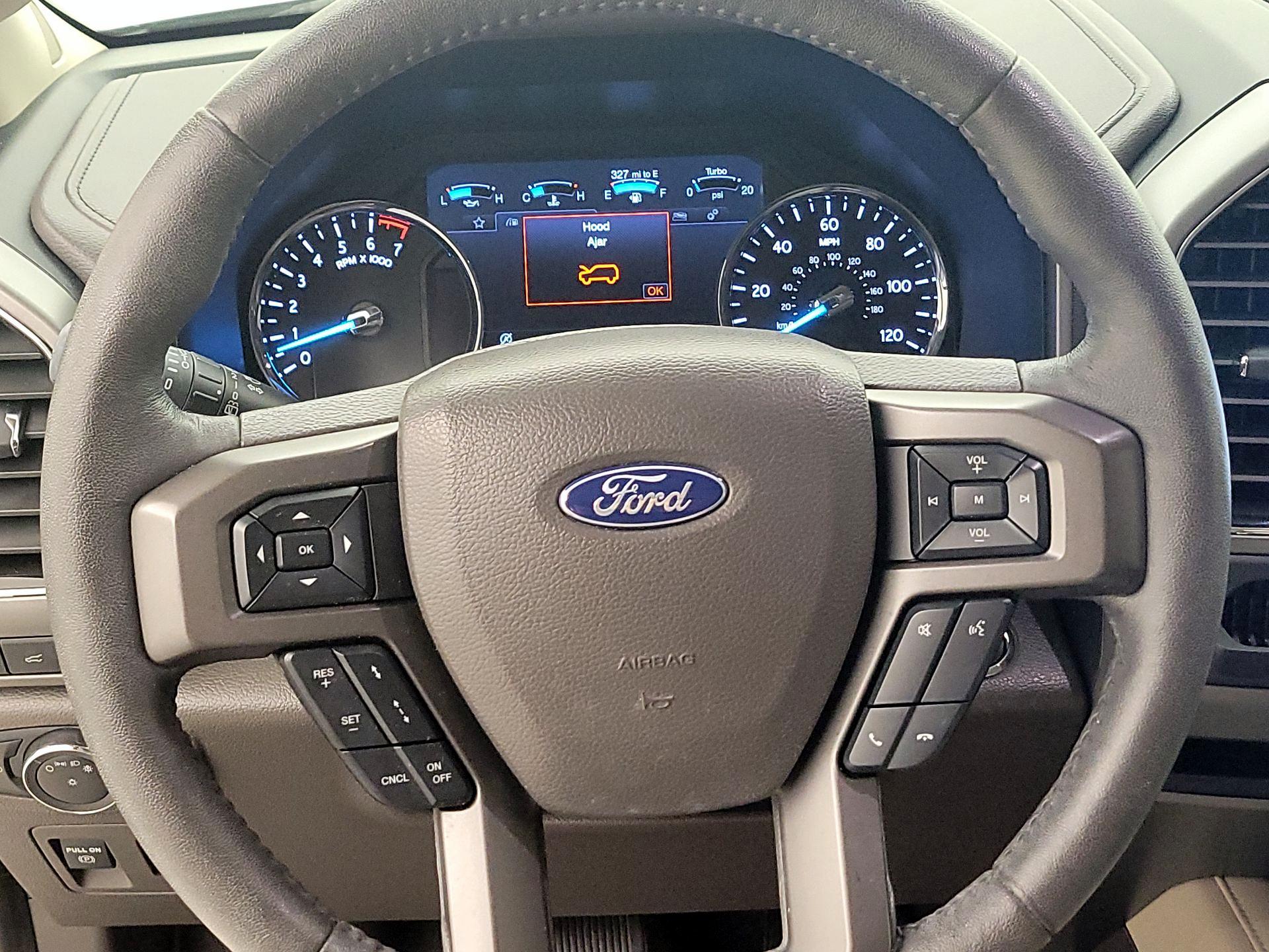 Thumbnail: 2019 Ford Expedition - 10