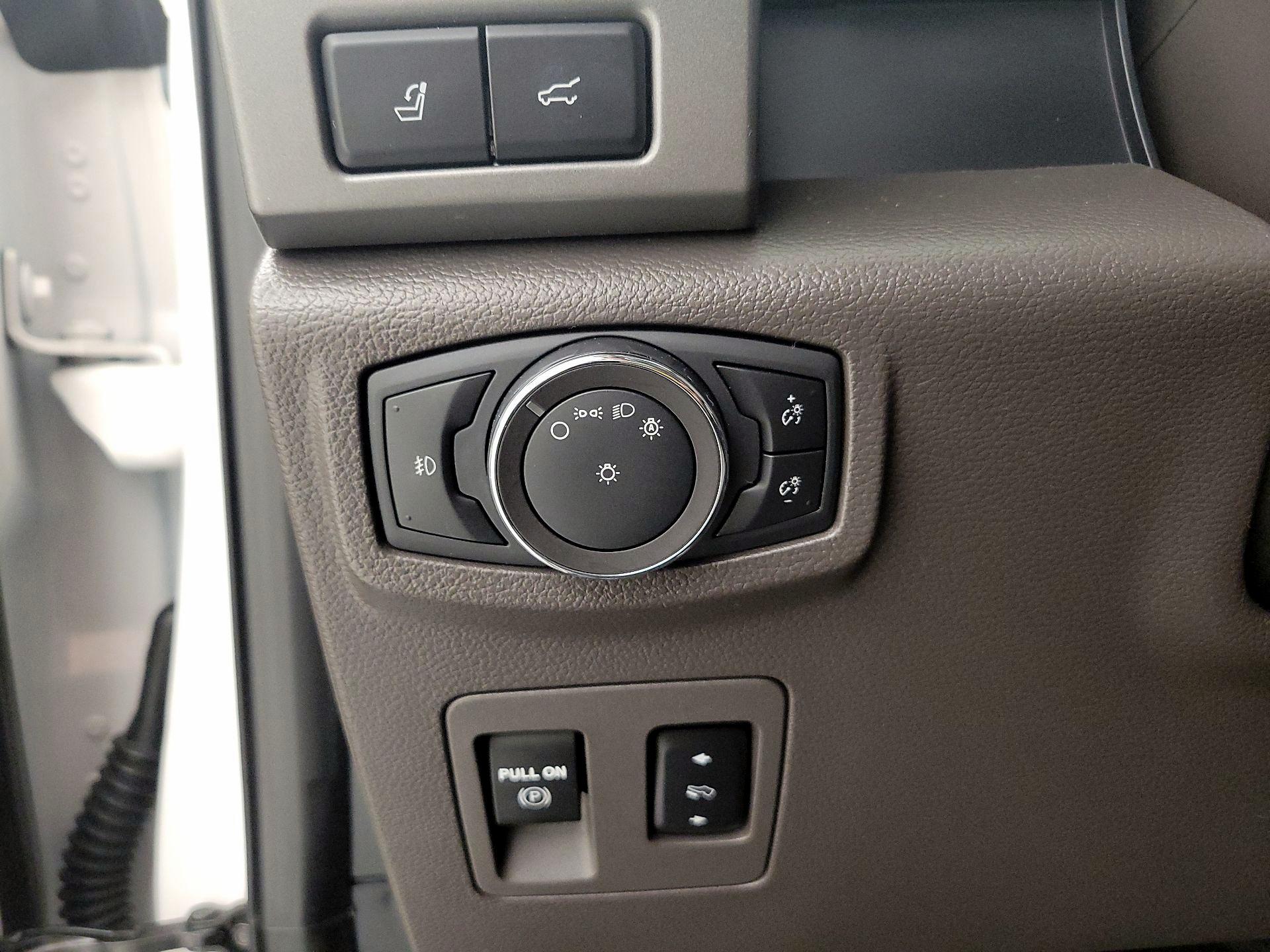 Thumbnail: 2019 Ford Expedition - 13