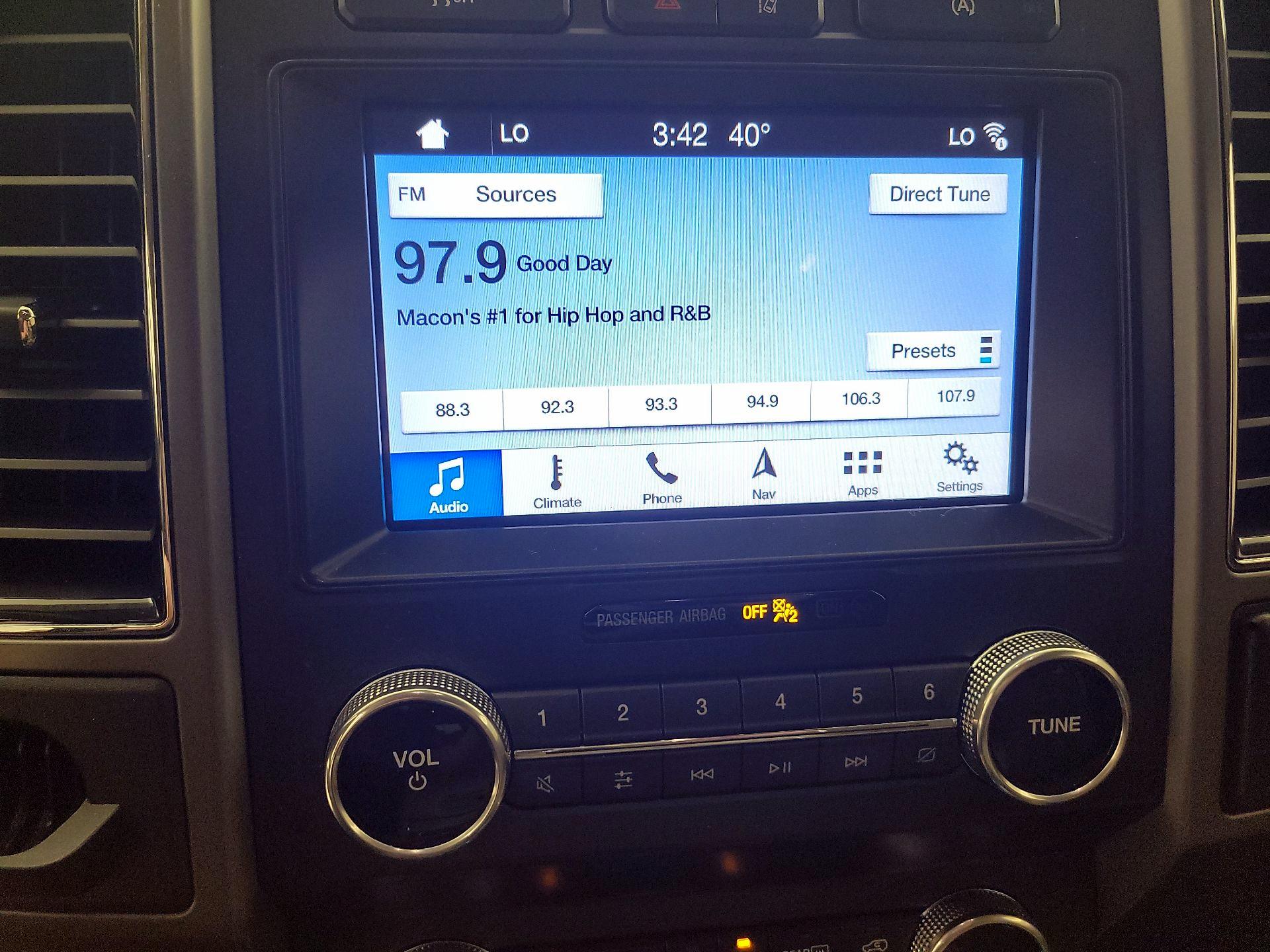 Thumbnail: 2019 Ford Expedition - 16