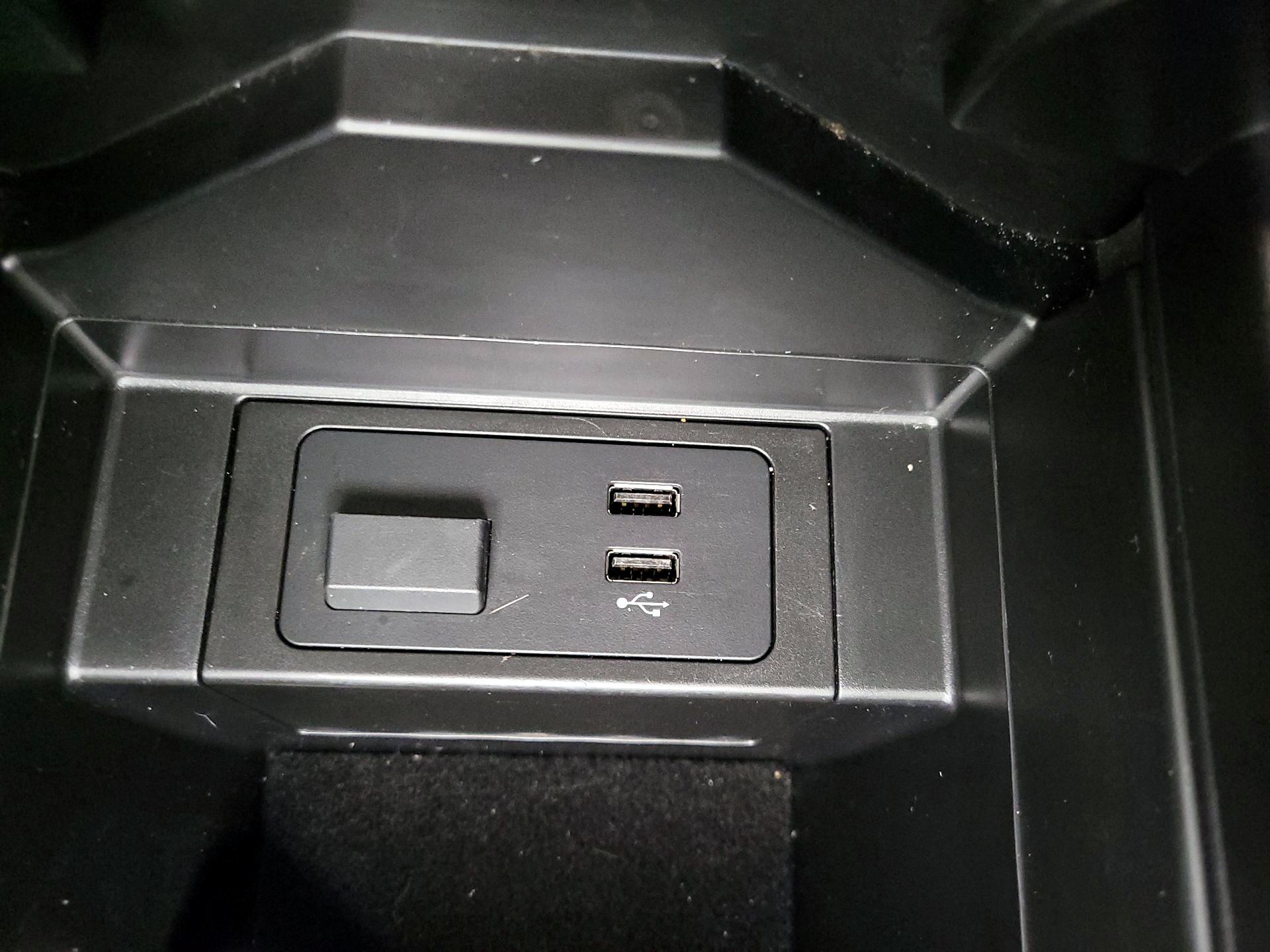 Thumbnail: 2021 Mazda CX-9 - 18