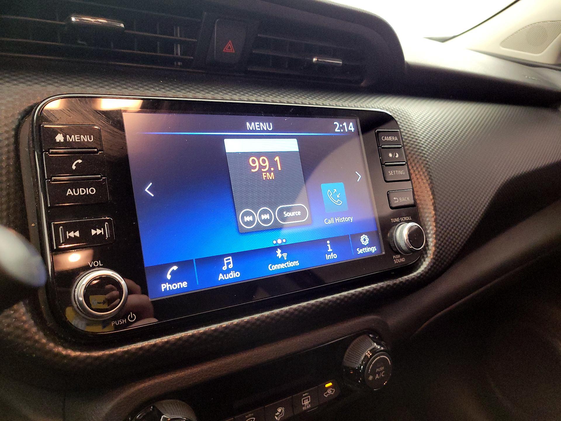 Thumbnail: 2021 Nissan Kicks - 15