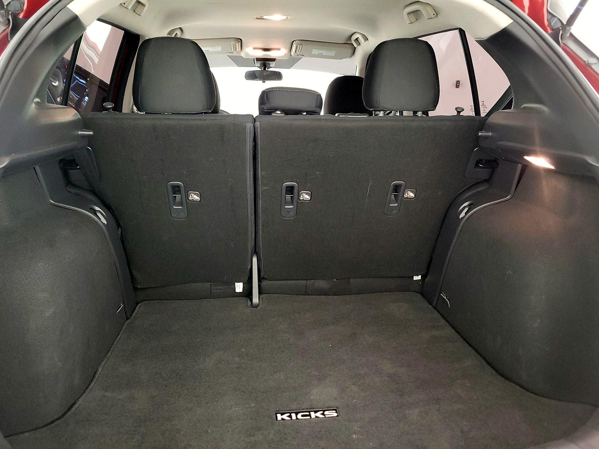 Thumbnail: 2021 Nissan Kicks - 20