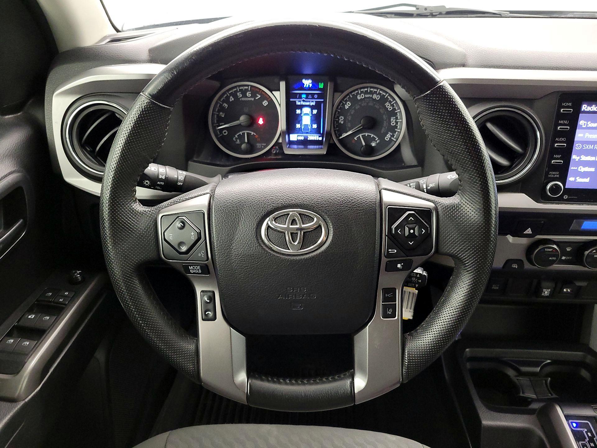 Thumbnail: 2021 Toyota Tacoma - 10