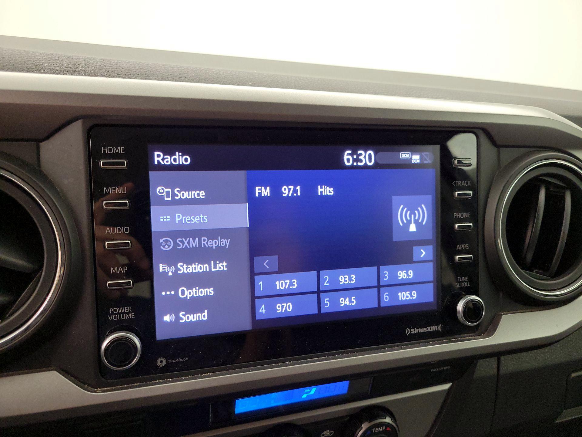 Thumbnail: 2021 Toyota Tacoma - 15