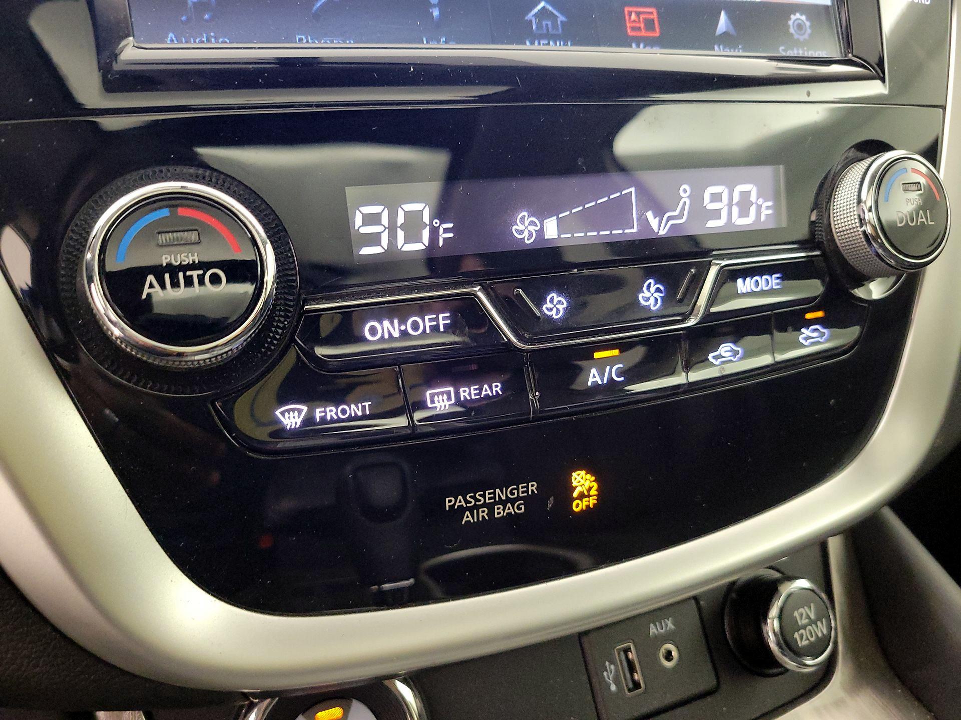 Thumbnail: 2018 Nissan Murano - 17